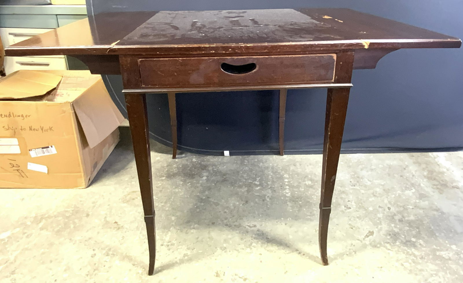 Vintage Wooden Drop Leaf Side Table (1 of 8)