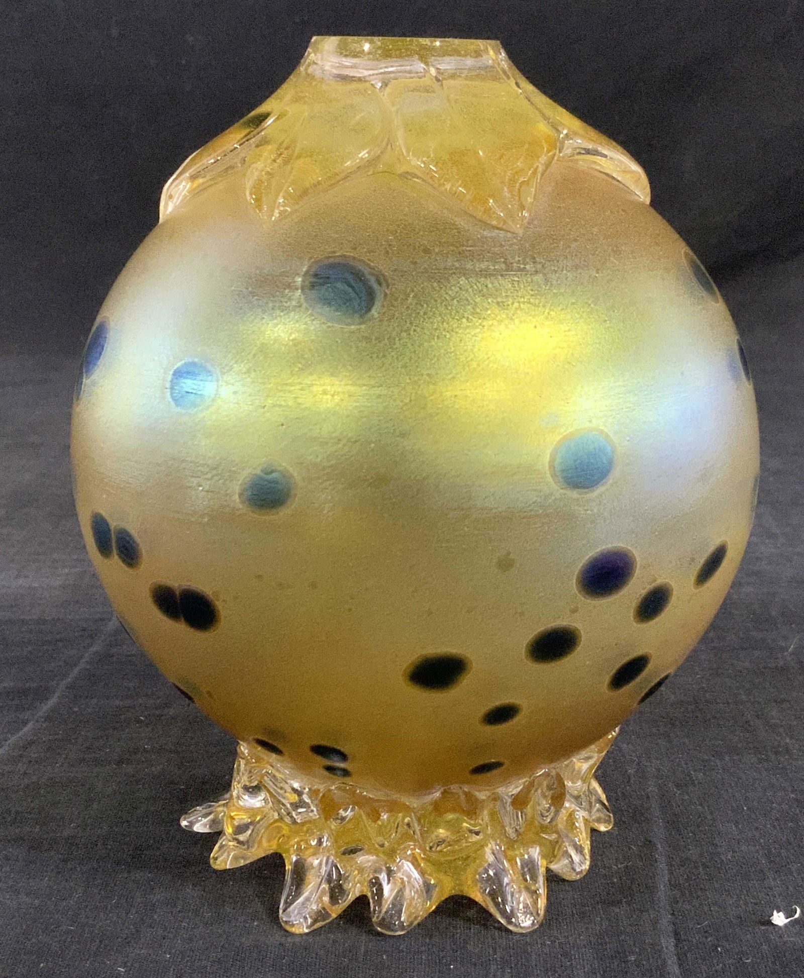 Art Nouveau Yellow Abstract Glass Art: An abstract glass art nouveau tabletop piece, possibly Loetz, created with a clear yellow toned glass that extends from the body in a mass like formation to create a base the body rests upon and a flo