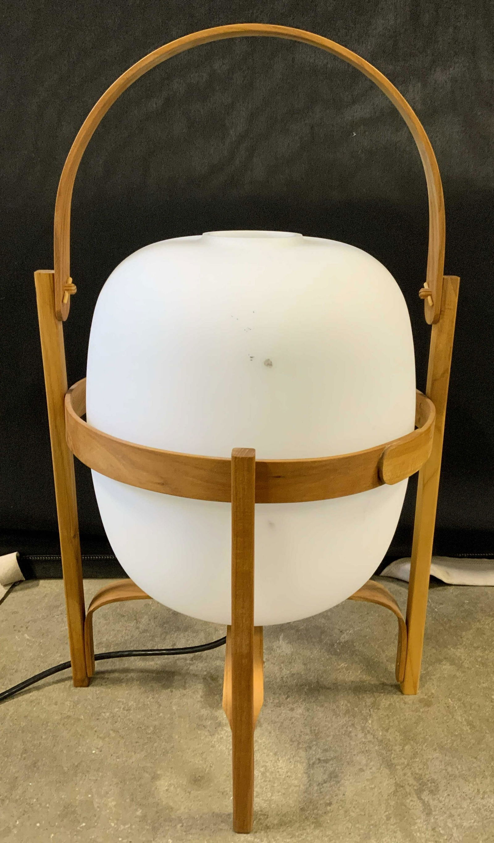 MCM SANTA & COLE Style Cesta Table Lamp (1 of 9)