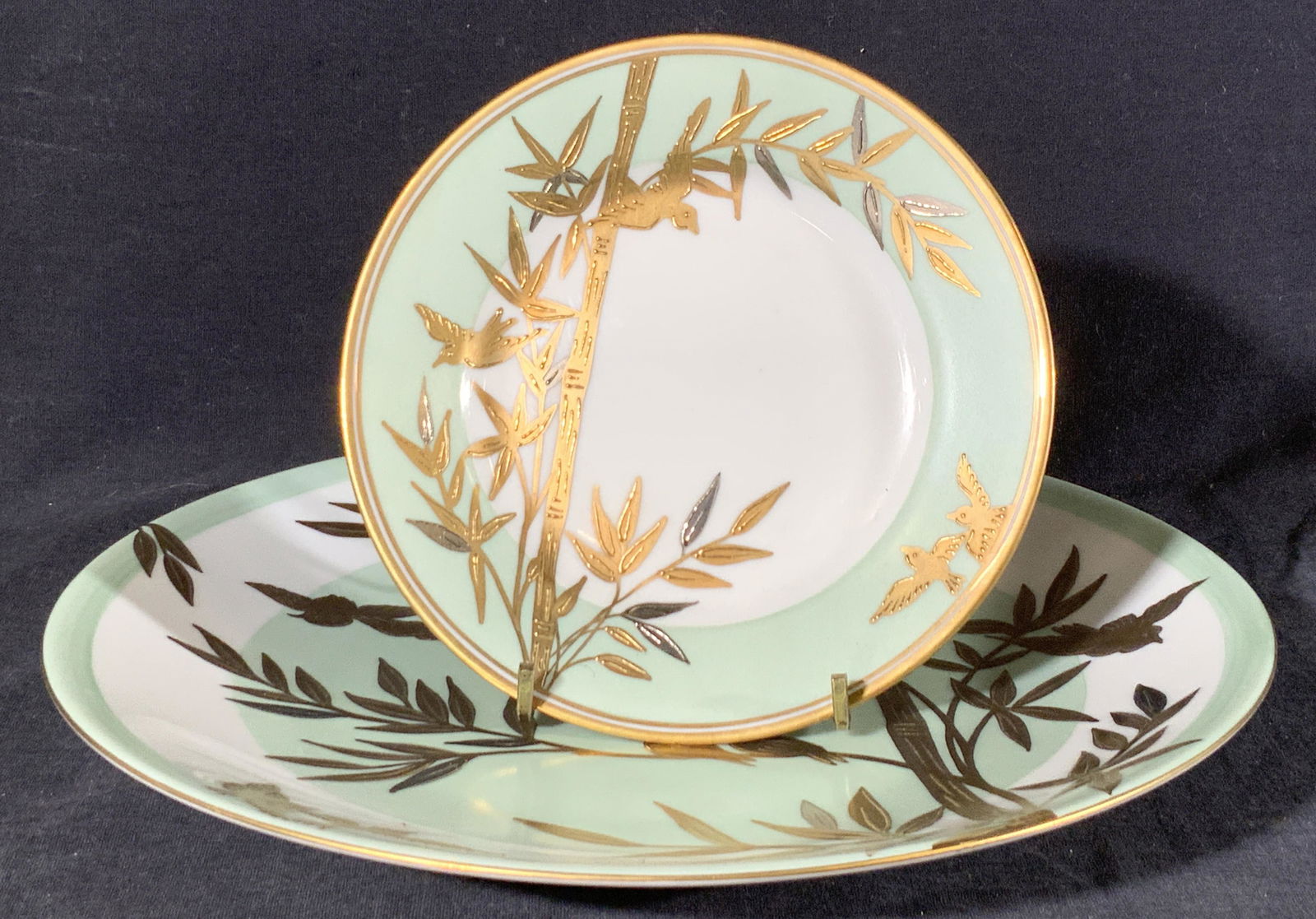 2 ALBERTO PINTO LIMOGES FRANCE Porcelain Plates (1 of 12)