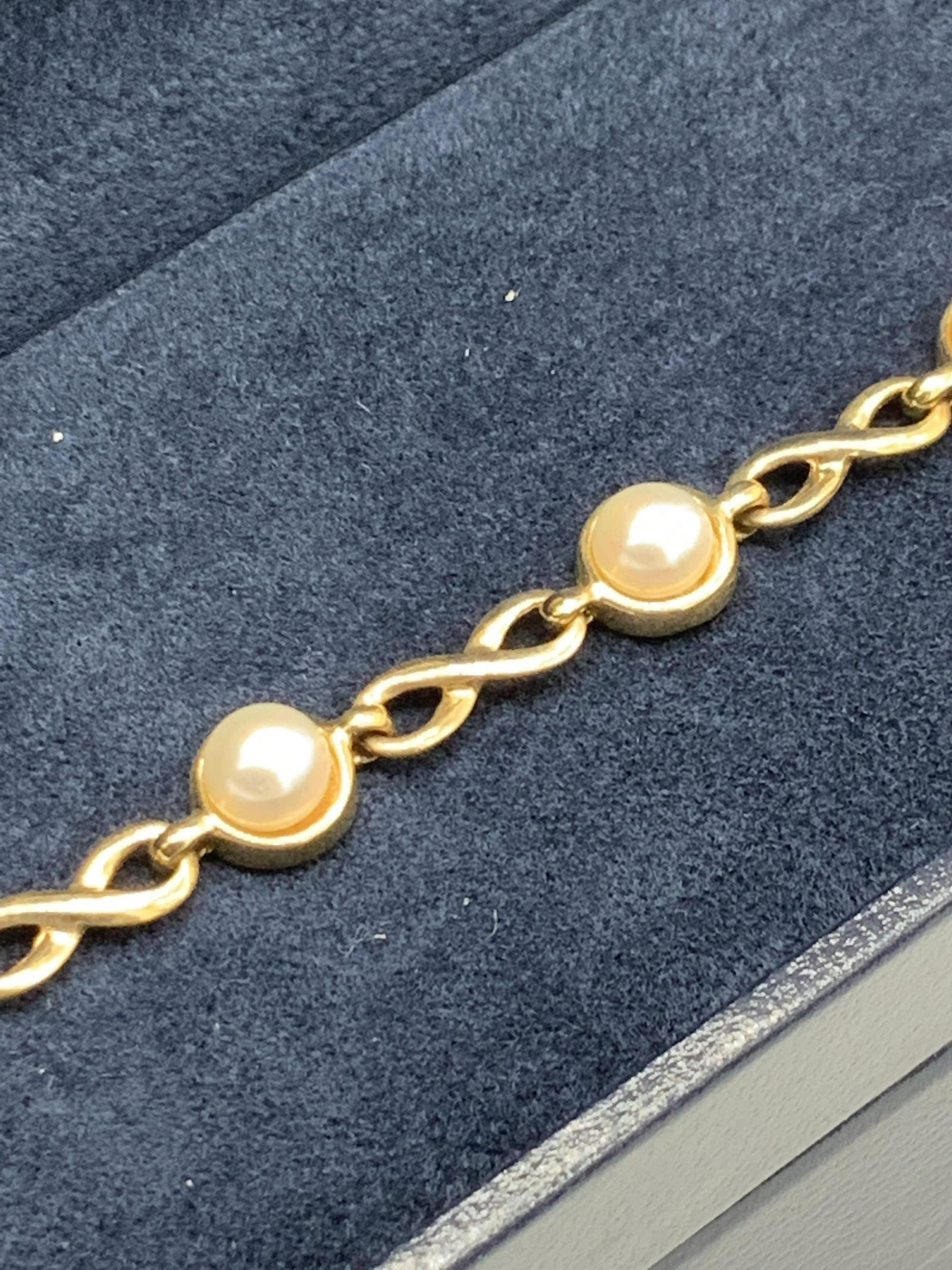 14K Gold & White Pearl Chain Link Bracelet w Box (1 of 7)