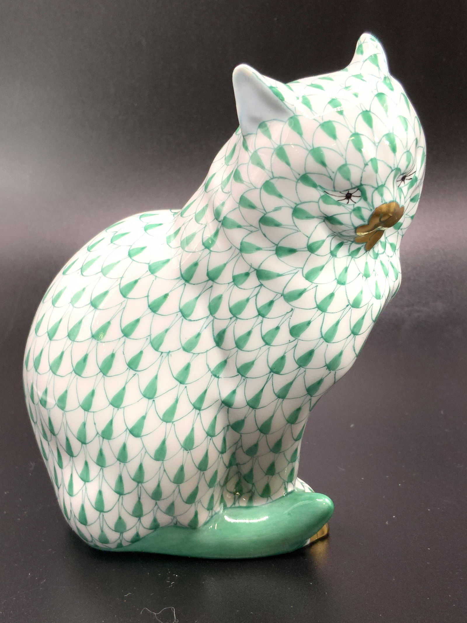 HEREND HUNGARY Hand Painted Porcelain Cat Figural (1 of 12)