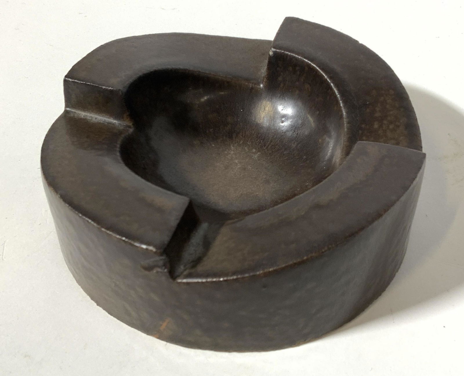 BENNINGTON POTTERS Stone Trinket Dish (1 of 7)