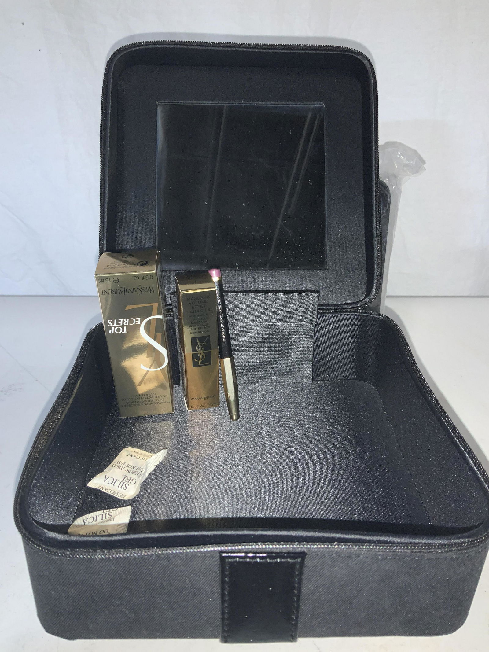 2 sets YSL Cosmetic Cases with Makeup (1 of 6)