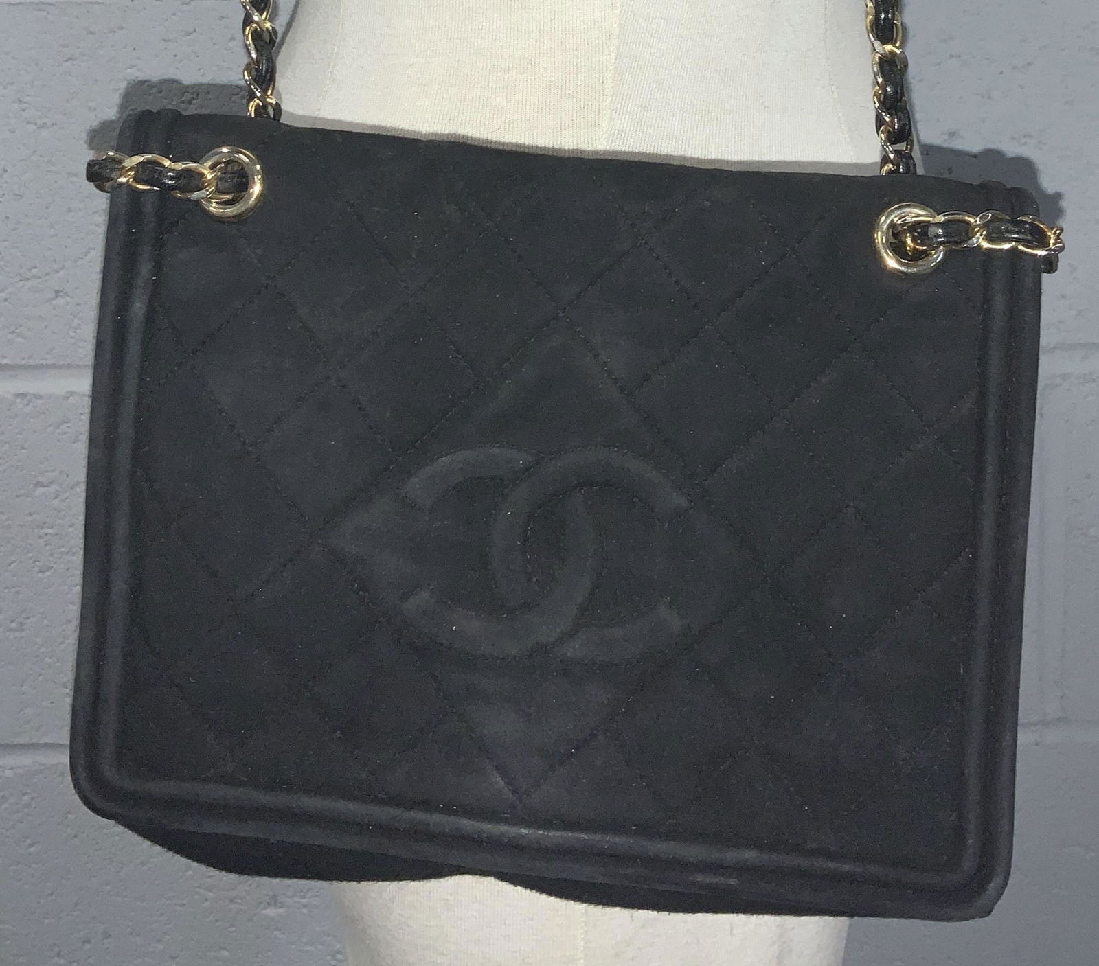 CHANEL Vtg Black Suede Bag w Chain Strap, Duster (1 of 9)