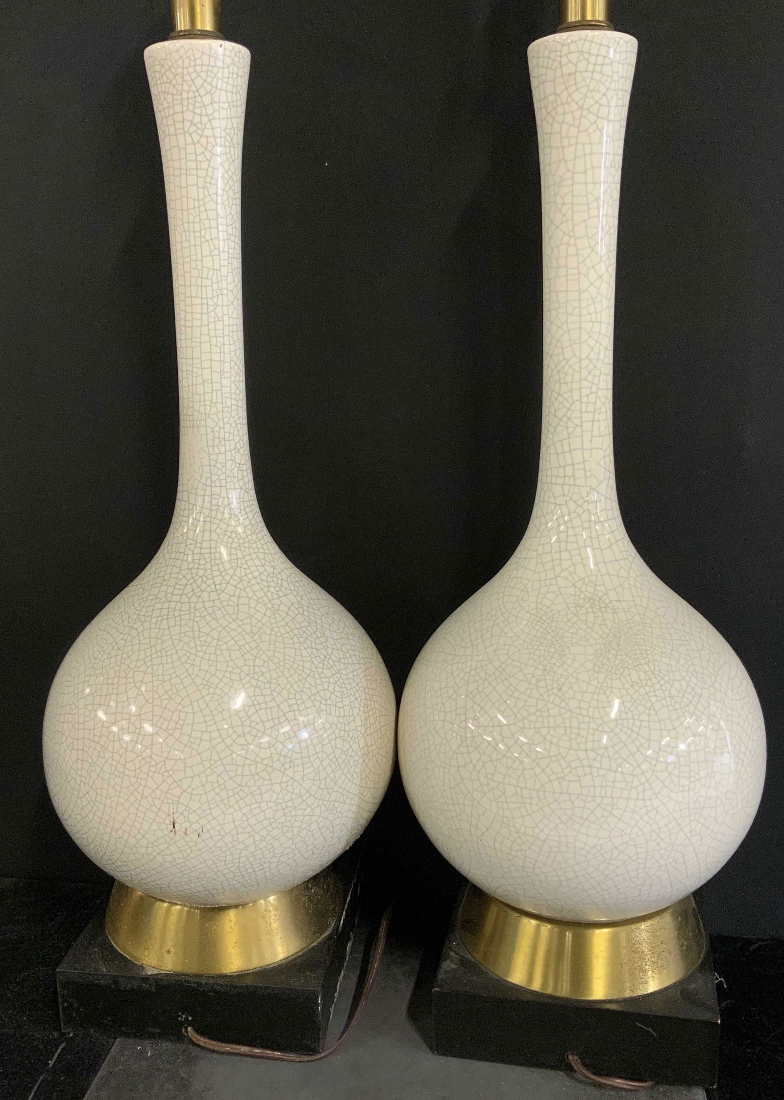 Pair MCM Crackle Glaze Tabletop Lamps (1 of 11)