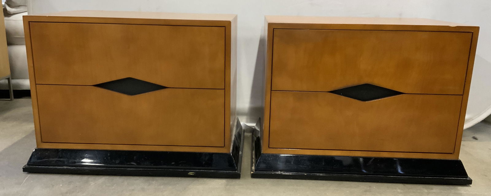 Pair MCM Style REUBENS Night Stands (1 of 10)