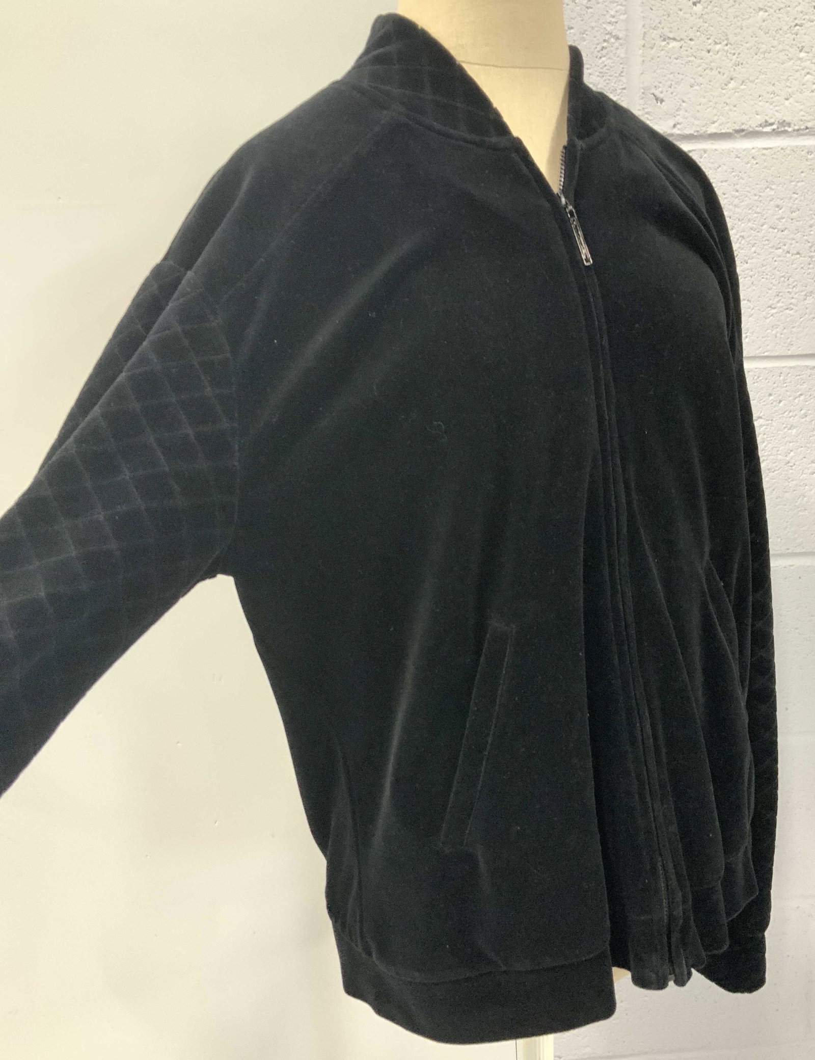 Dana Buchman Black Velour Jacket, Plus Size (1 of 8)