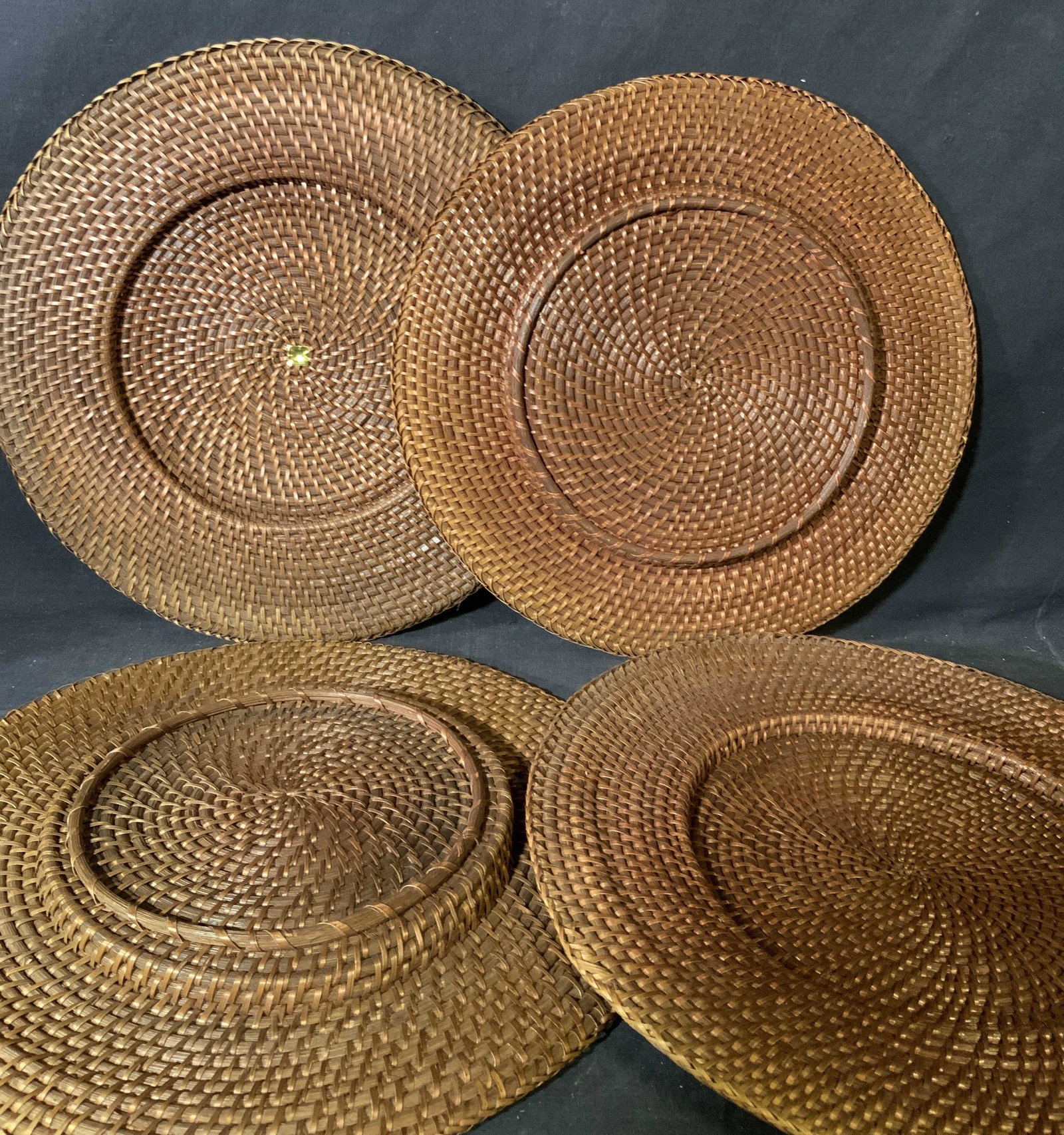 Wicker Place Mats Handwoven in Philippines (1 of 5)