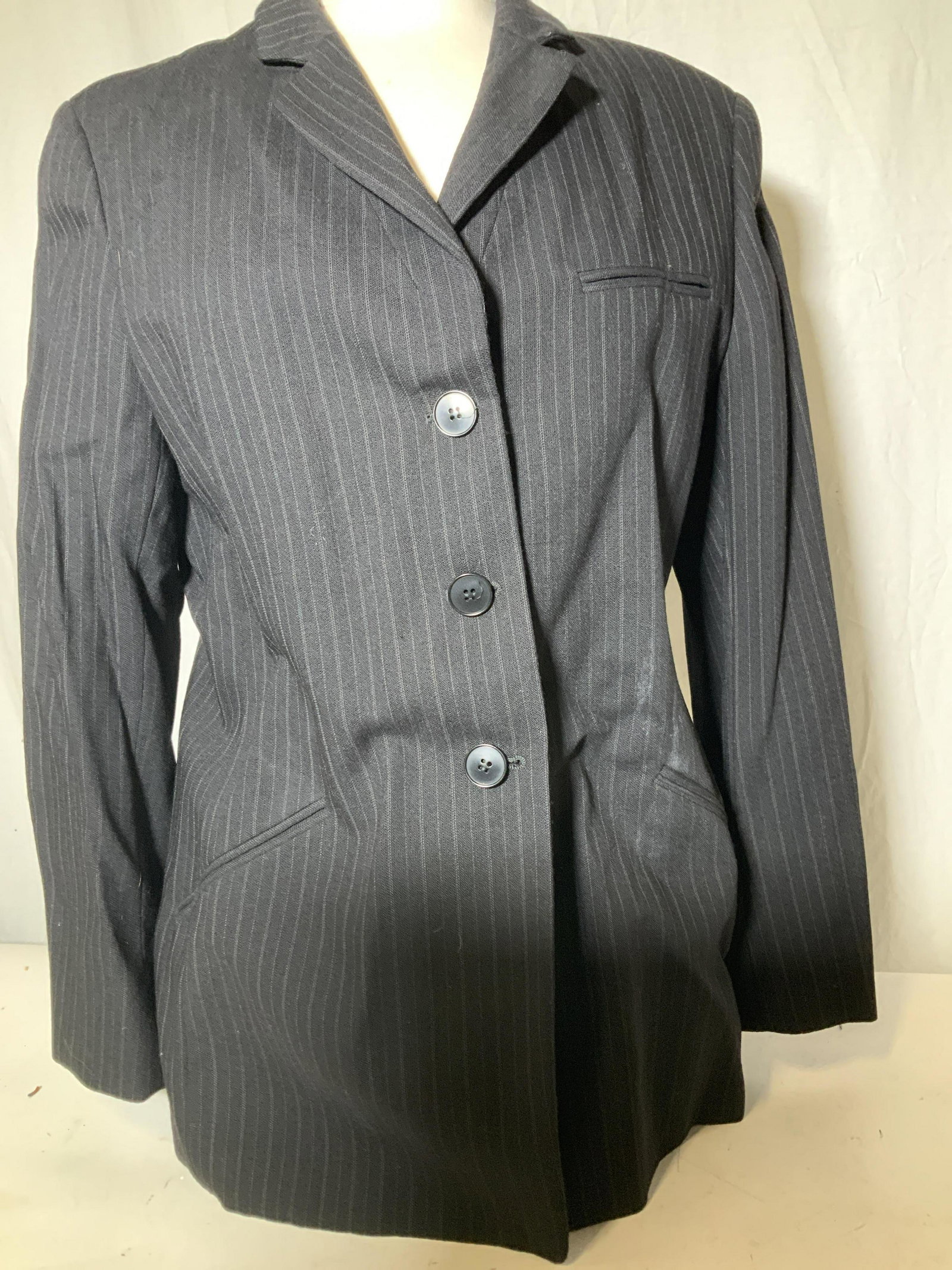 Giorgio Armani Ladies  Black Wool Blazer (1 of 6)