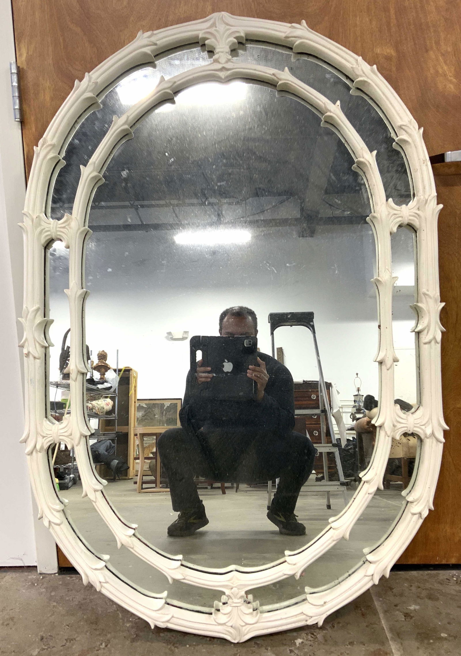 GAMPEL STOLL CORP Oval Wood Frame Mirror (1 of 10)