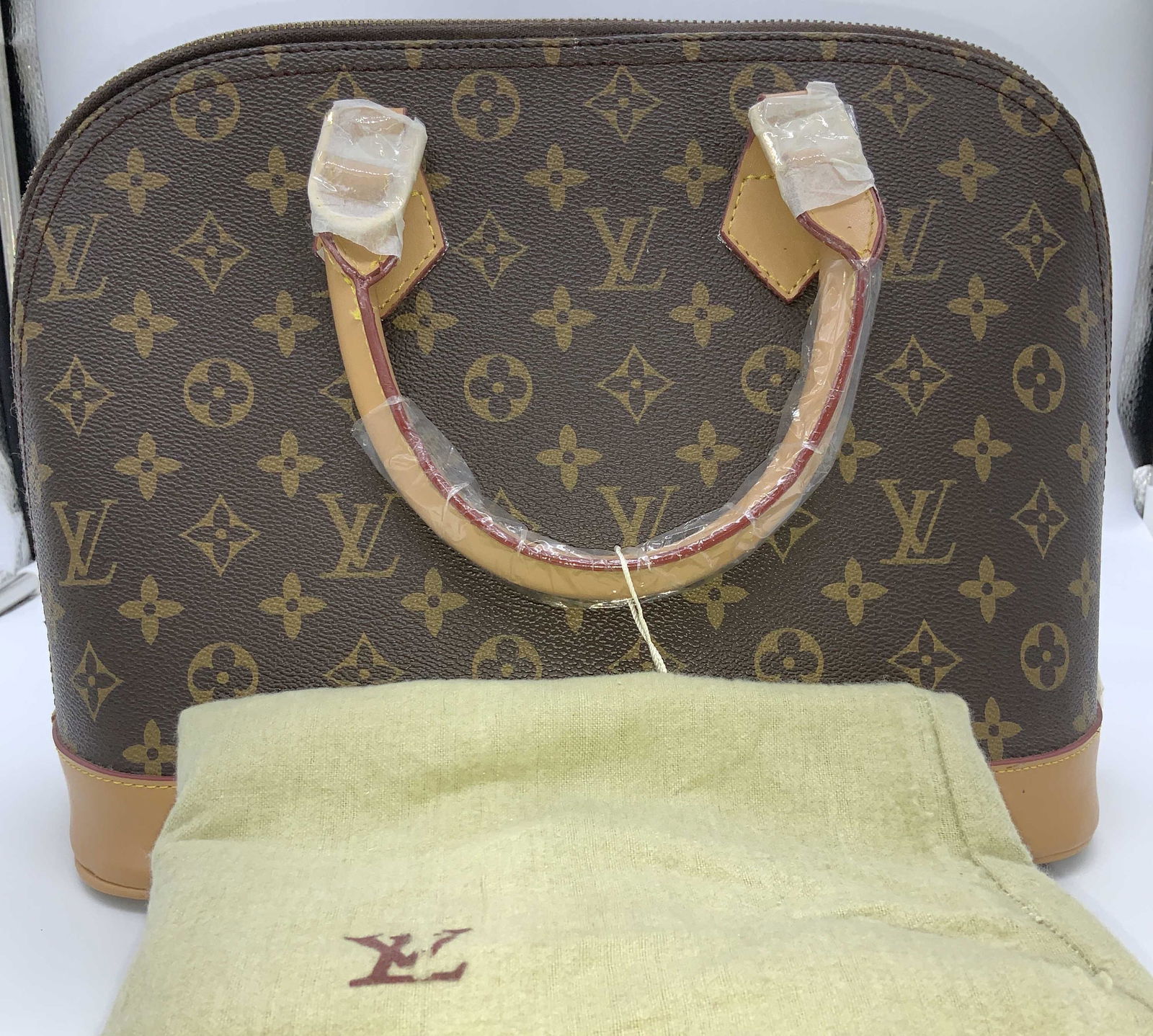 Louis Vuitton Classic LV Canvas Satchel Bag, NEW (1 of 17)