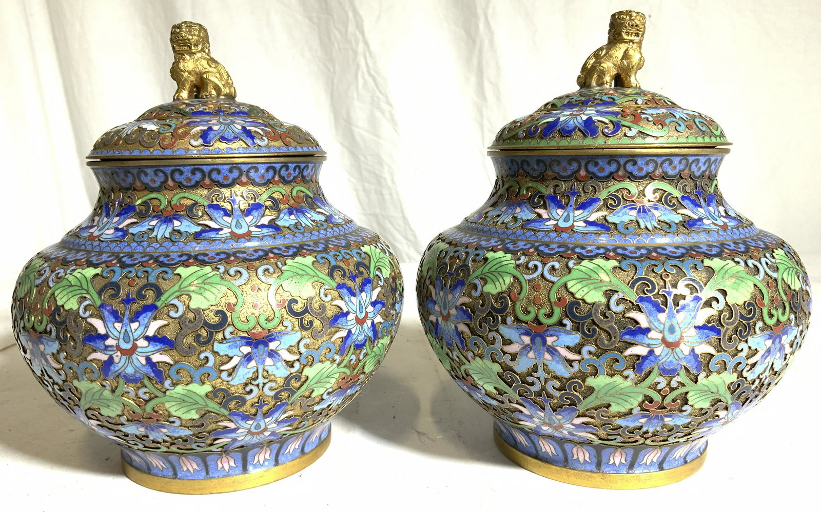 Pr Asian Cloisonné Lidded Urns W Foo Dog Finials (1 of 10)