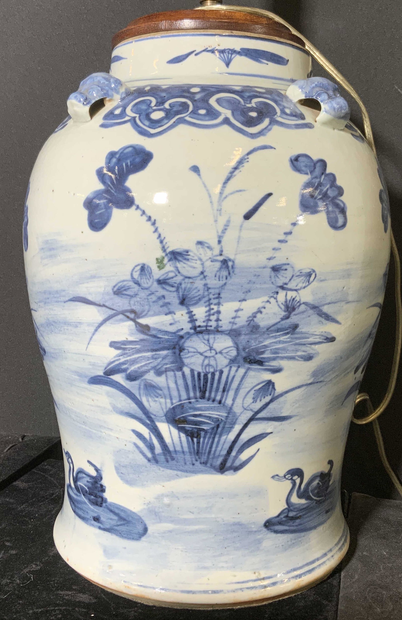 Vintage Ceramic Table Lamp (1 of 10)