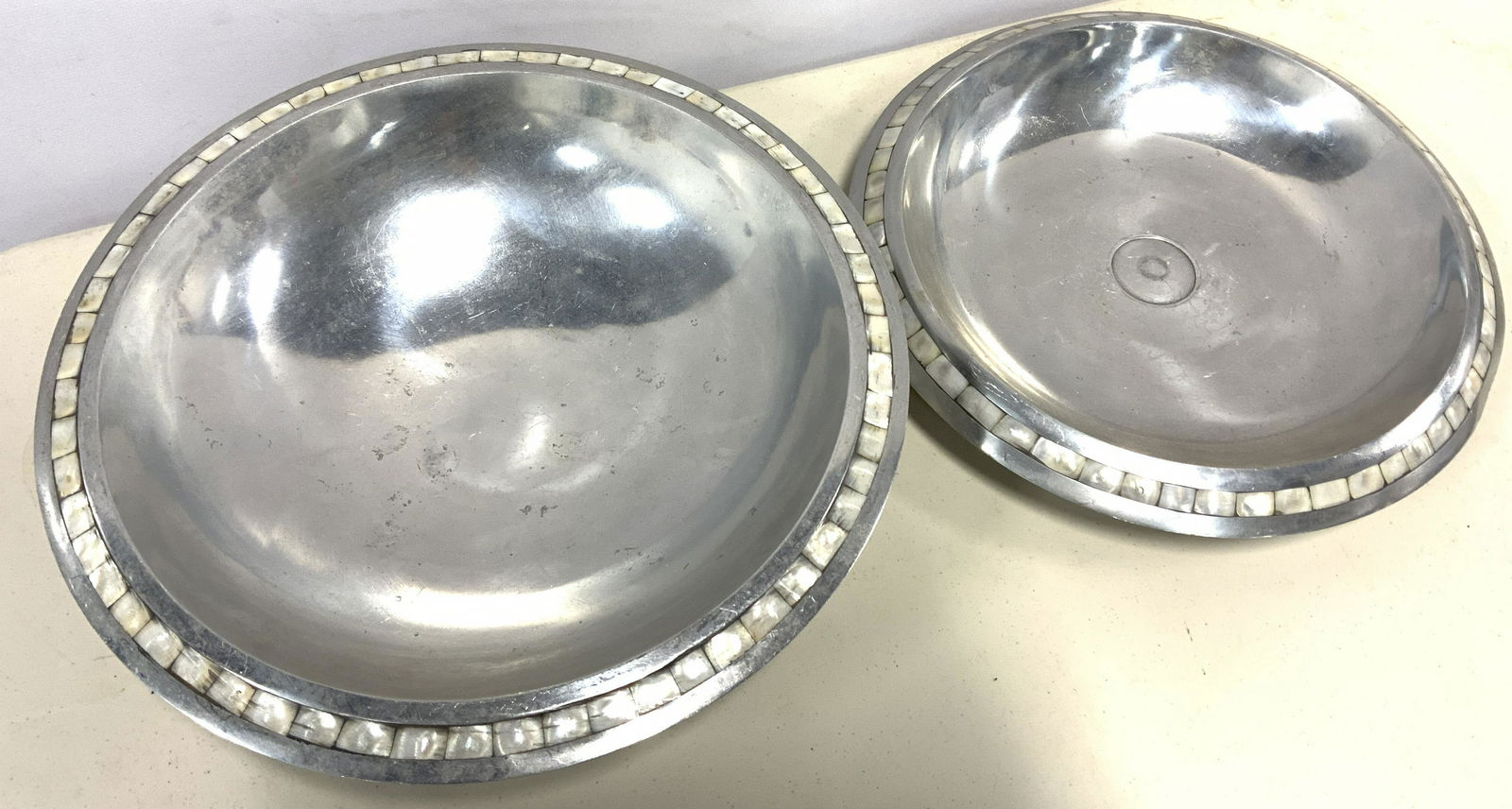 Towle silversmiths shop since 1690