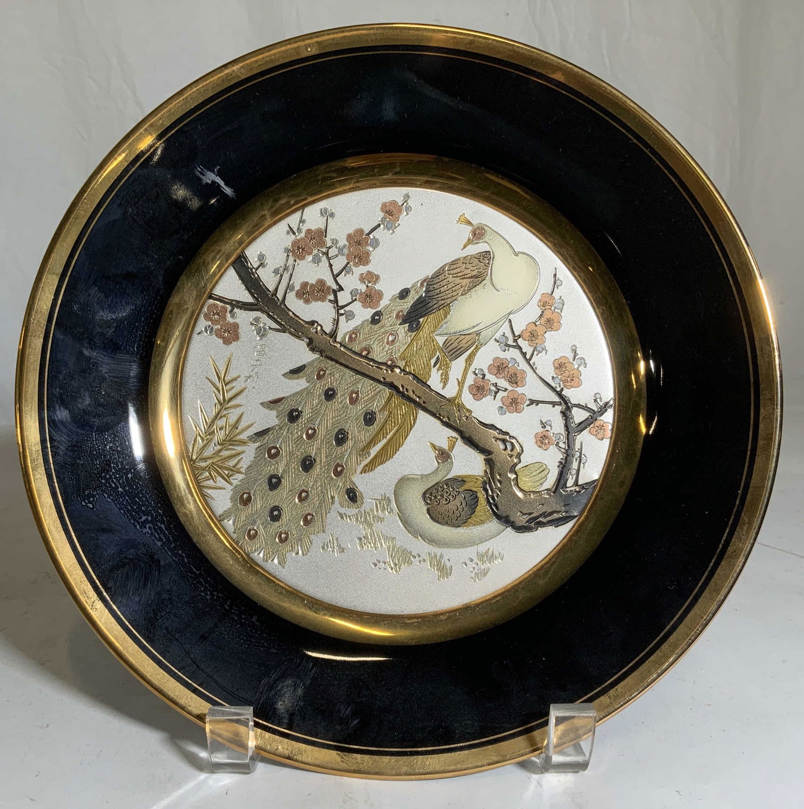ART OF CHOKIN Porcelain Plate W Peacock Detail (1 of 8)