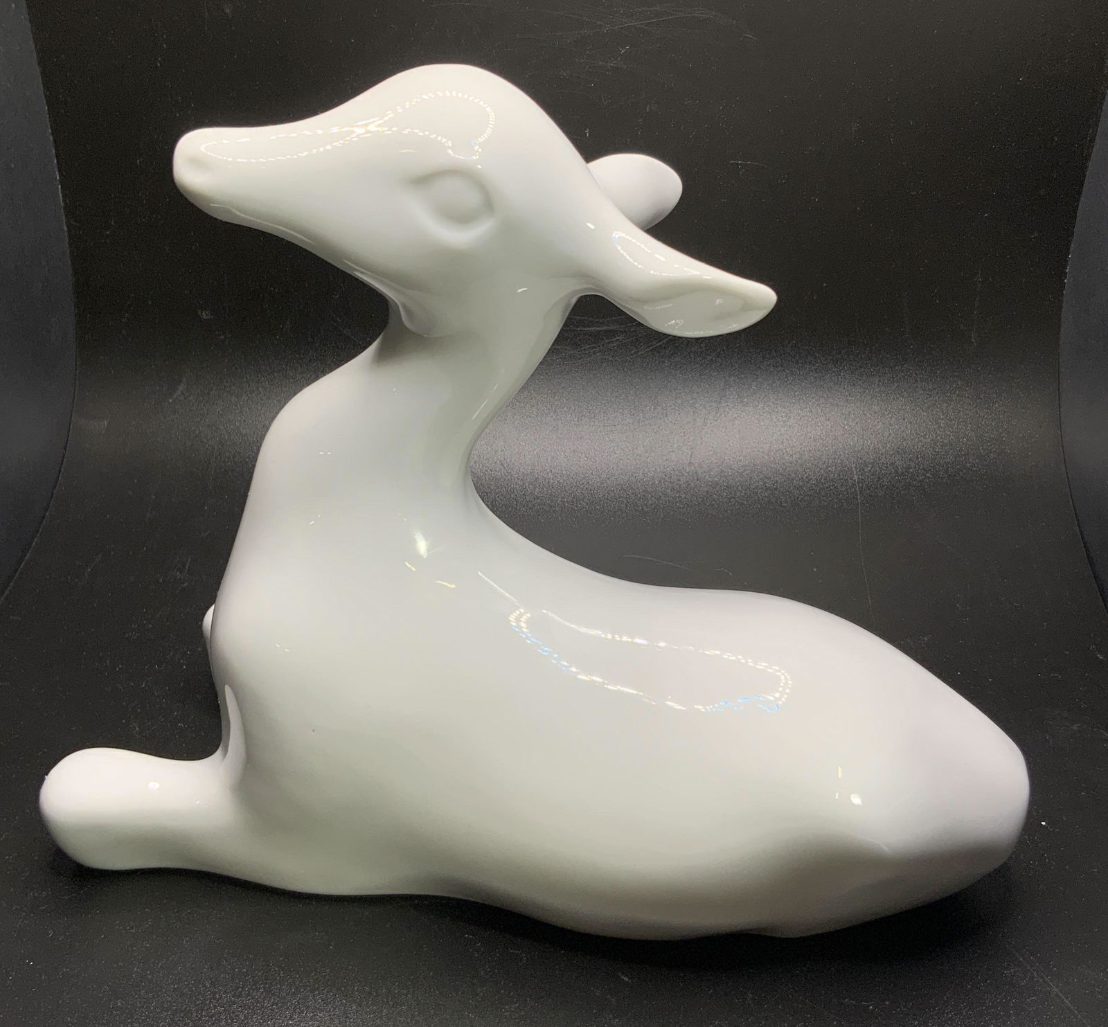 Vntg ROYAL DUX Sign Porcelain Deer Figural, Czech (1 of 11)