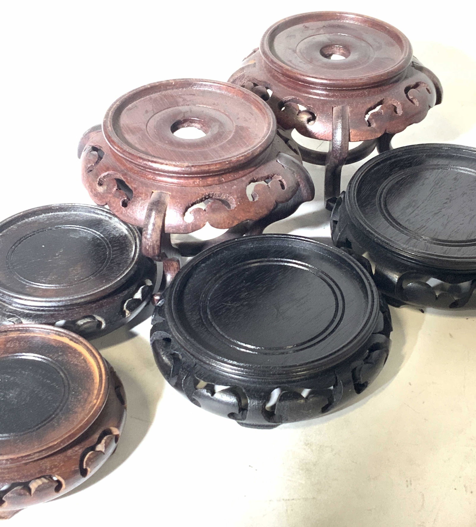 Lot 6 Leiwen Carved Wood Asian Vase Stands (1 of 6)