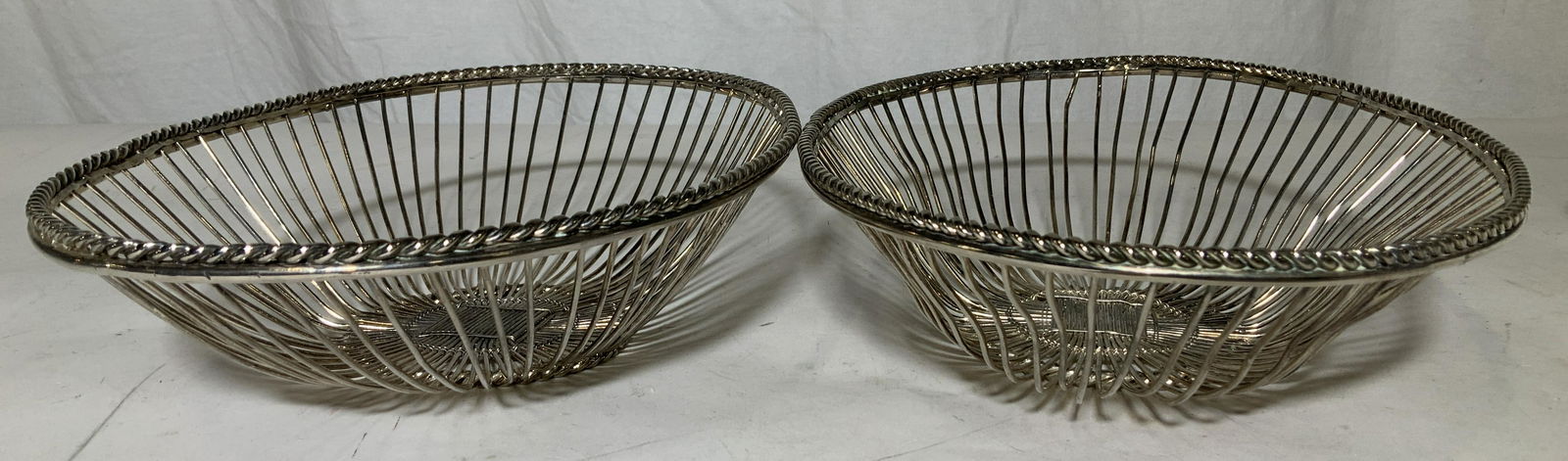Pair Metal Wire Vintage Bread Baskets (1 of 6)