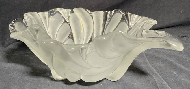 Vintage MIKASA Frosted Crystal Centerpiece Germany: MIKASA Art Glass Frosted Crystal Centerpiece Bowl, label reads MIKASA WALTHER CRYSTAL WEST GERMANY, measures 14 x 11 inches, x 4 3/4 inches tall. Property of Manhattan, NY estate Glass, art glass, fro