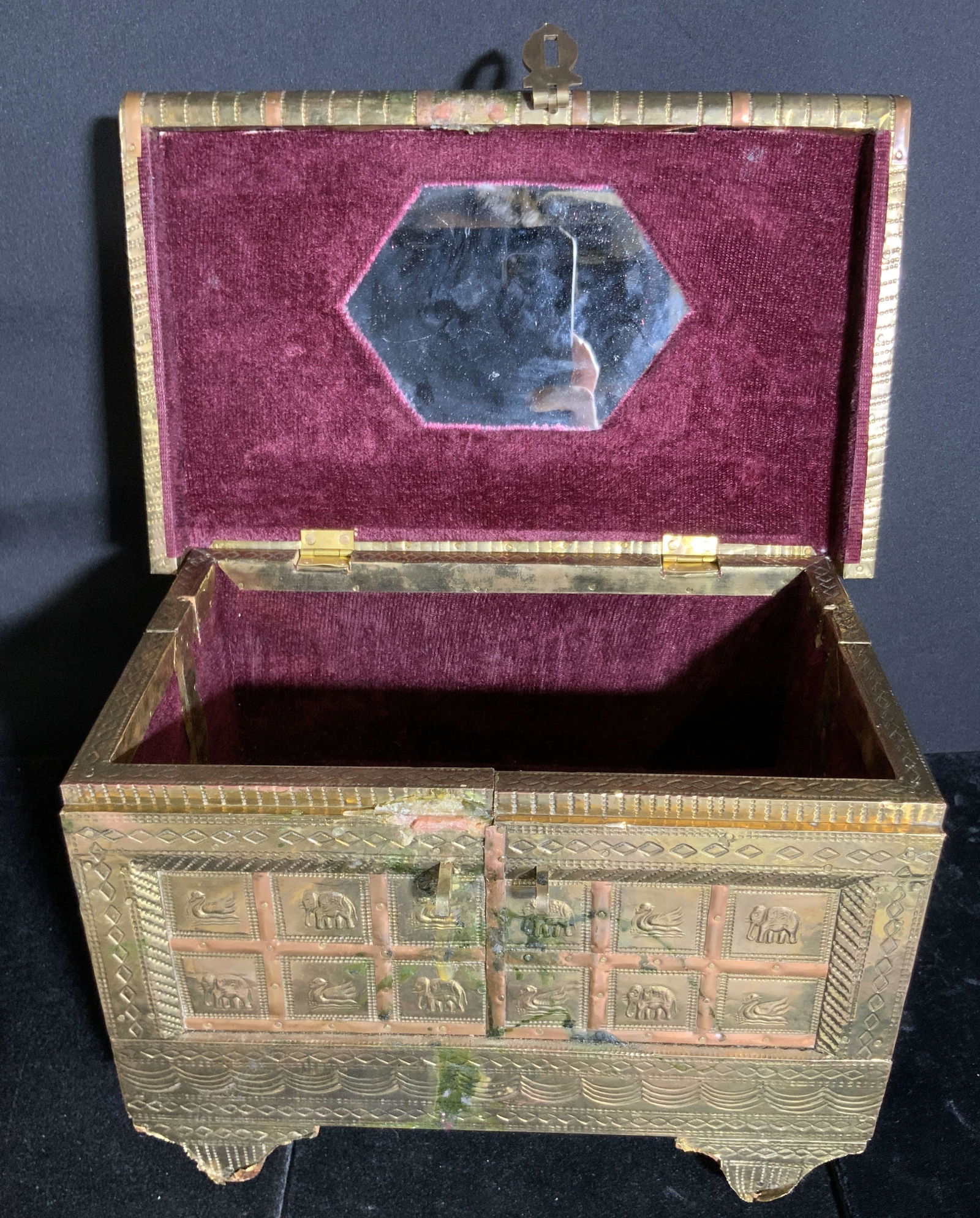 Vintage Etched Copper Wheeled Jewelry Box (1 of 11)