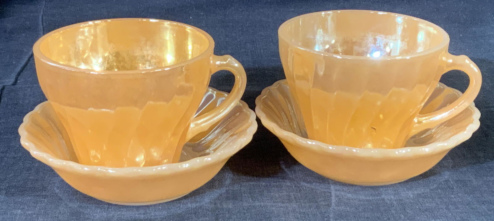 Set 4 ANCHOR HOCKING Luster ware Cup & Saucer (1 of 6)