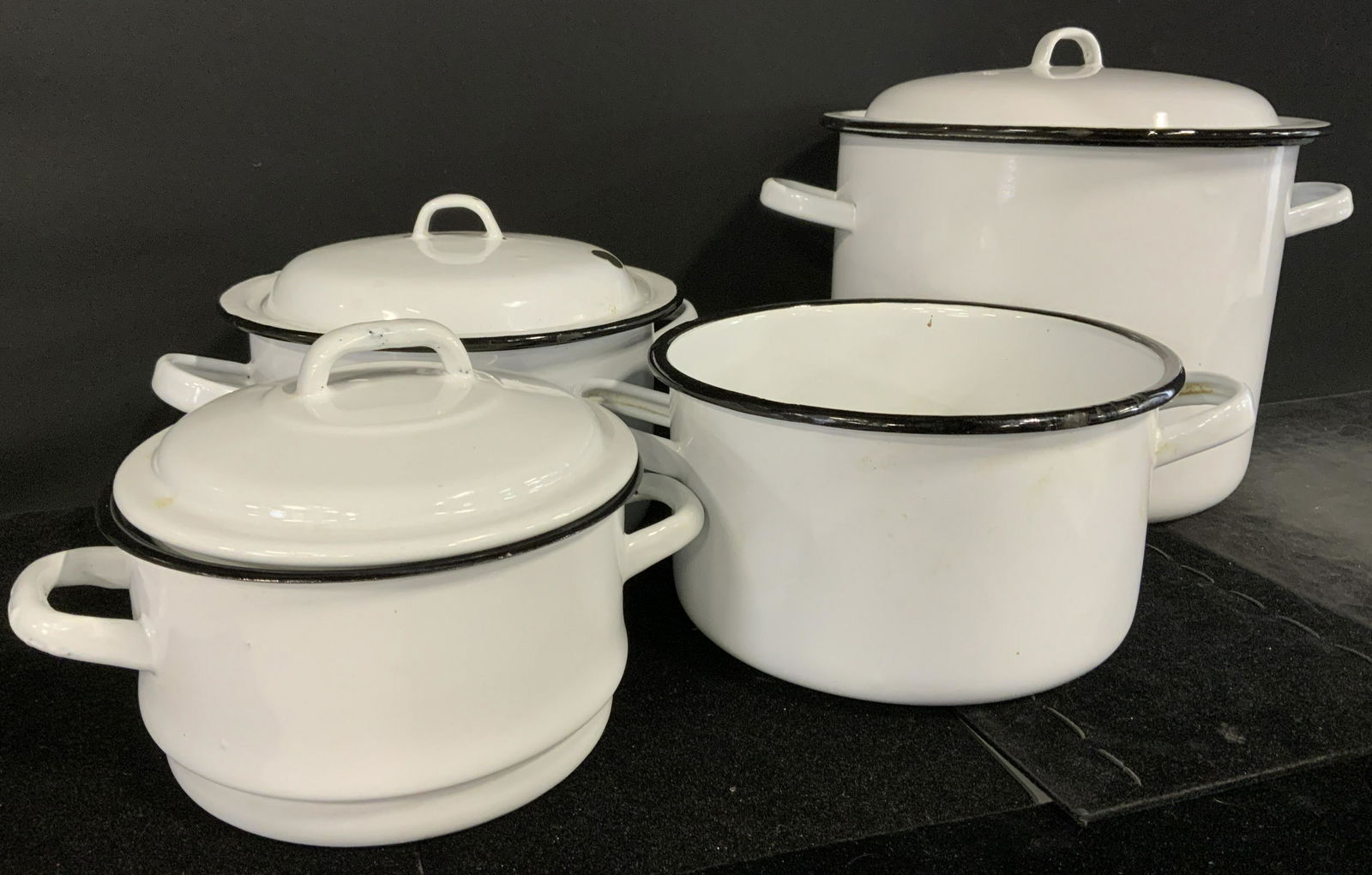 Group Lot 7pc Enamel Cookware (1 of 6)
