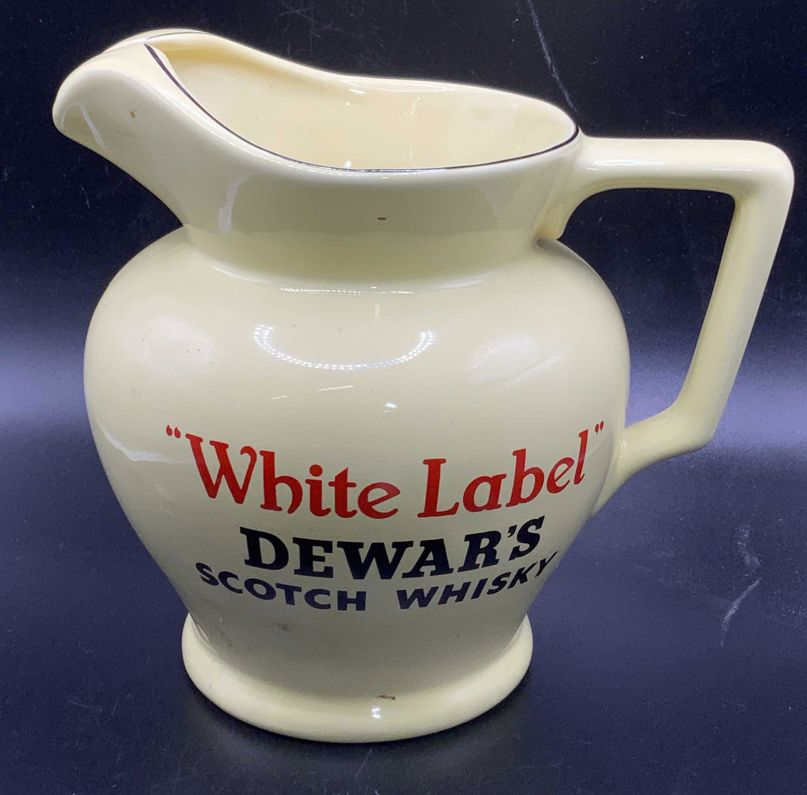 WADE REGICOR Sign English Ceramic Dewar’s Pitcher (1 of 9)