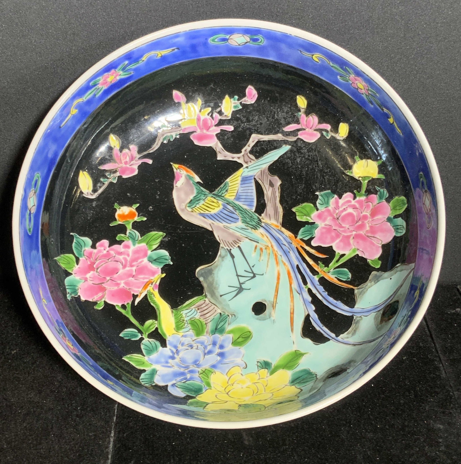 Vintage Hand Painted Asian Ceramic Bowl (1 of 10)