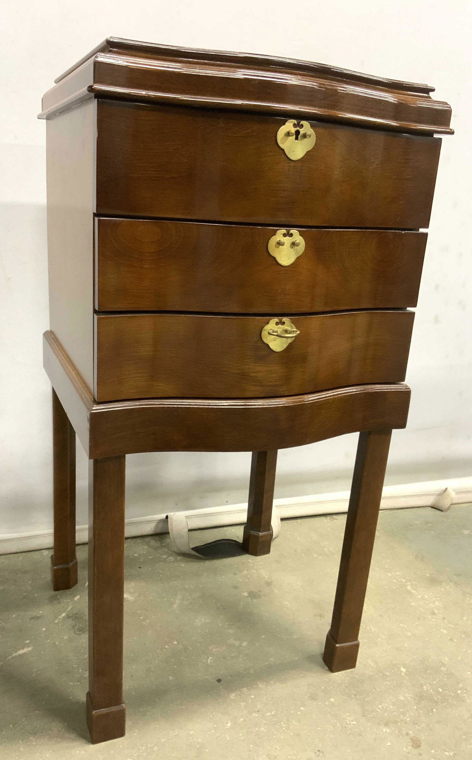 Vintage 3 Drawer Wooden Jewelry Side Table (1 of 8)