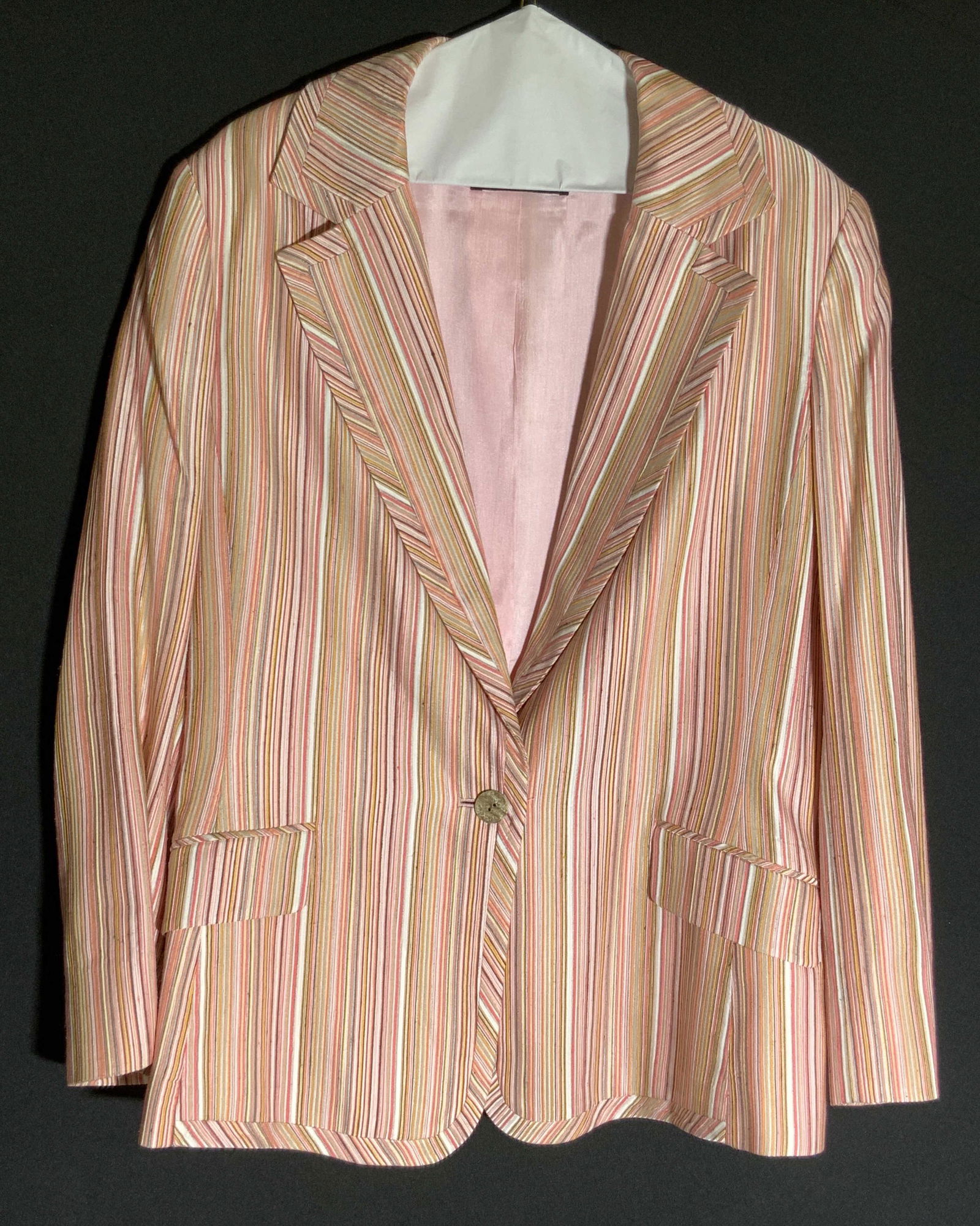 Vintage DANA BUCHMAN Pink Striped Blazer (1 of 11)