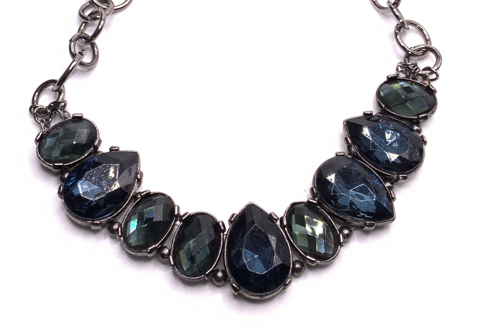 CHICOS NWT Faceted Costume Gemstone Necklace (1 of 8)