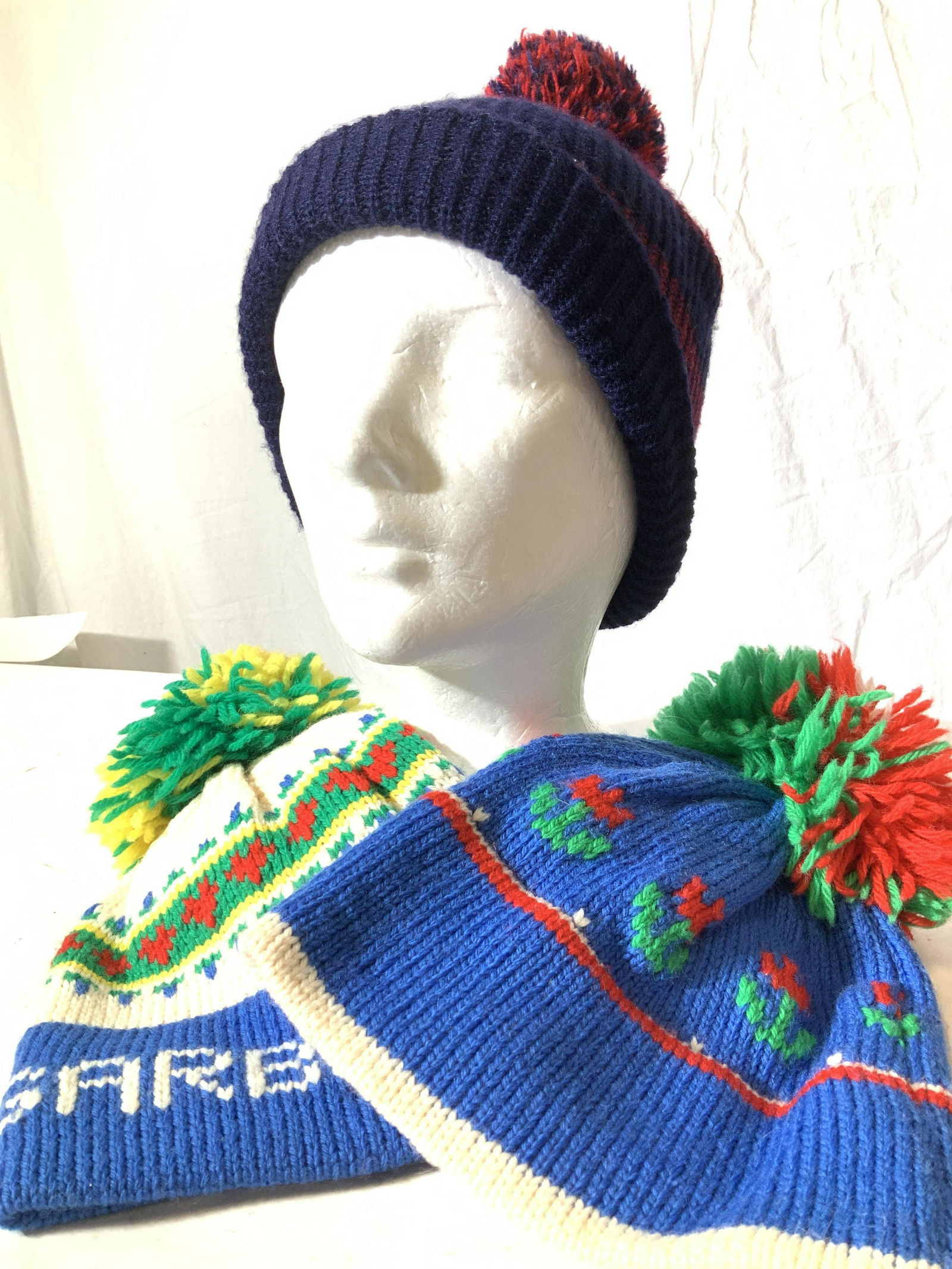 Lot 3 Knit Wool and Acrylic Pom Pom Hats (1 of 6)