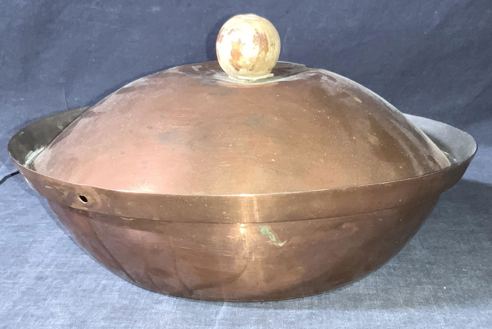 Vintage Copper Warming Pan W Lid (1 of 9)