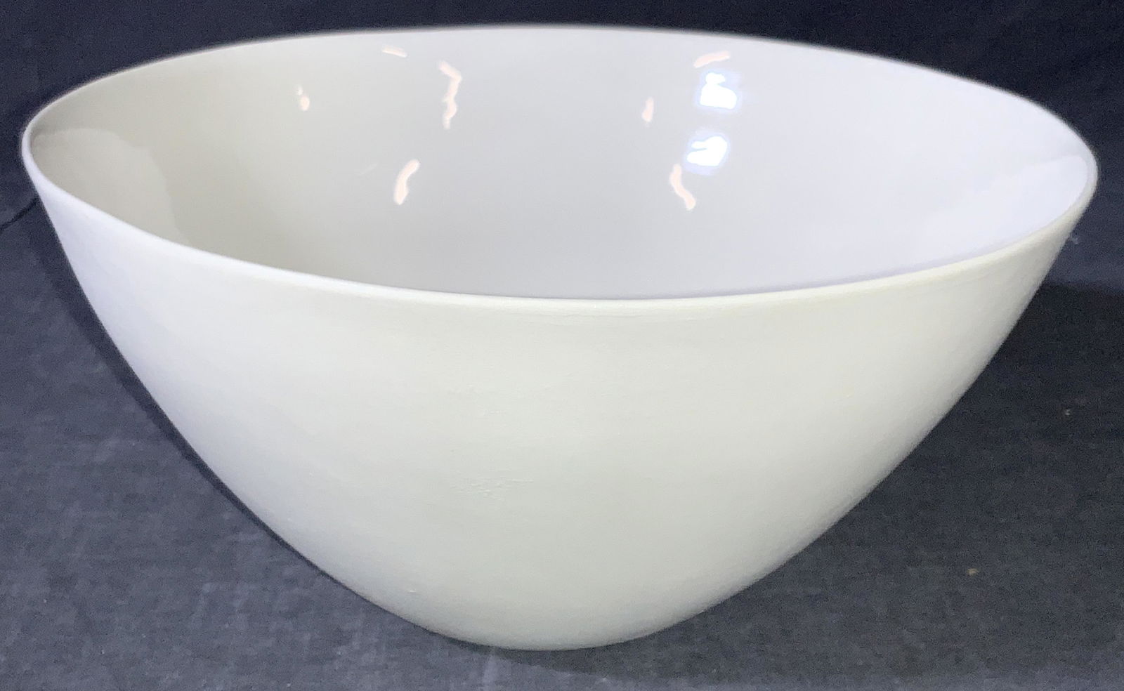 Off White Ceramic Bowl (1 of 7)