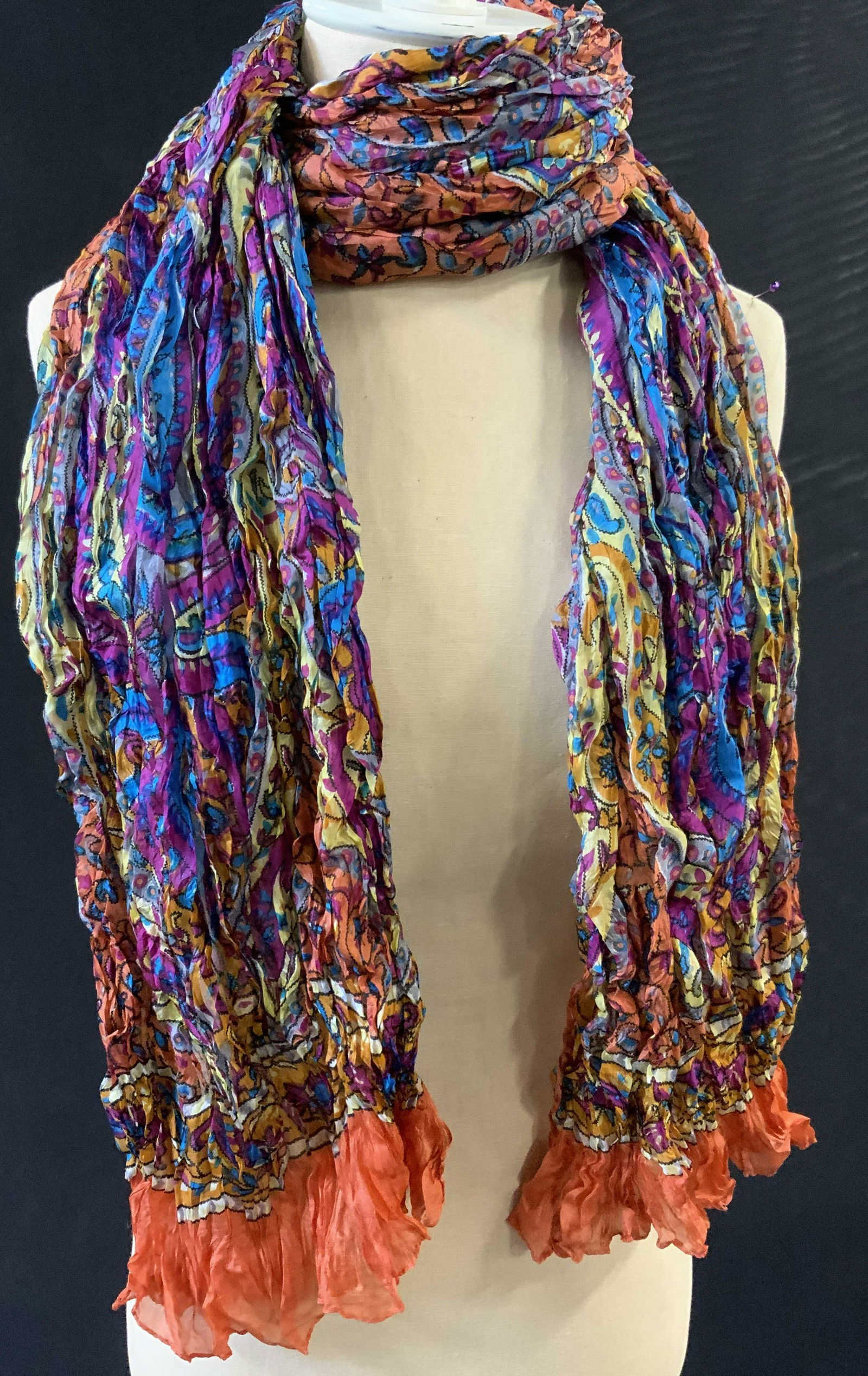 Lot 3 Lightweight Scarves (1 of 7)