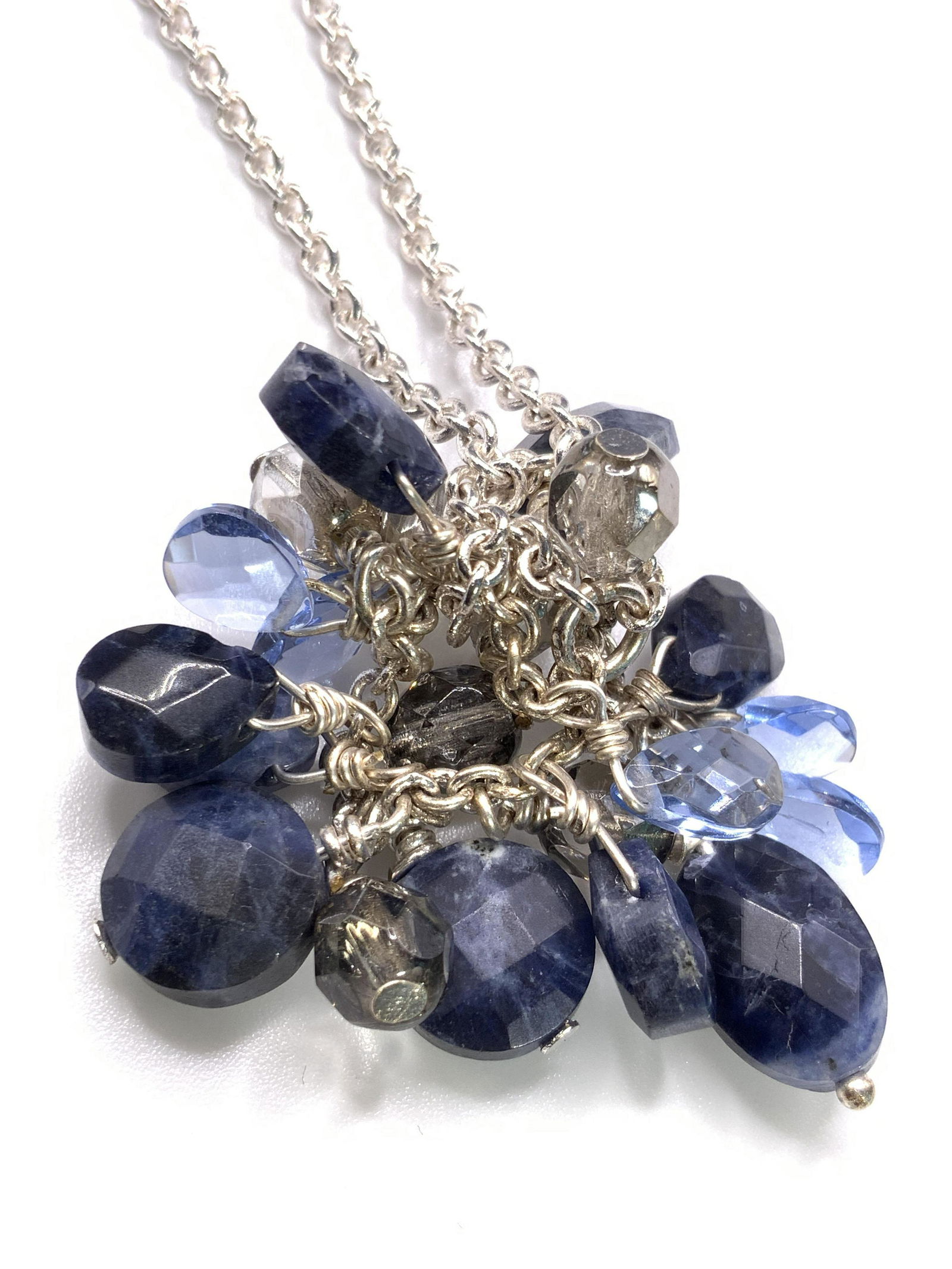 BROOKS BROTHERS Crystal Cluster Pendant Necklace (1 of 9)