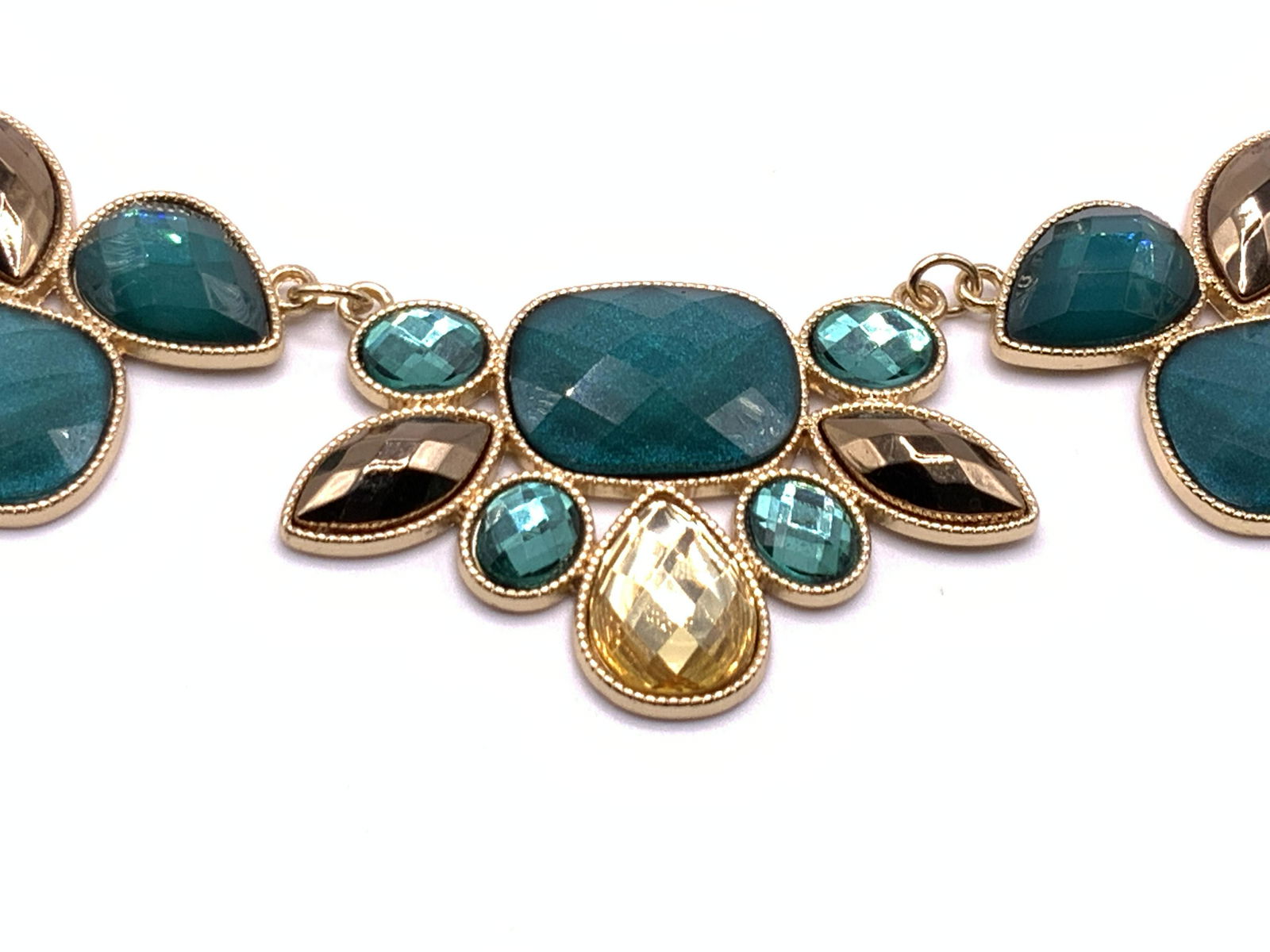 NWT Crystal Bib Statement Necklace, Jewelry (1 of 10)