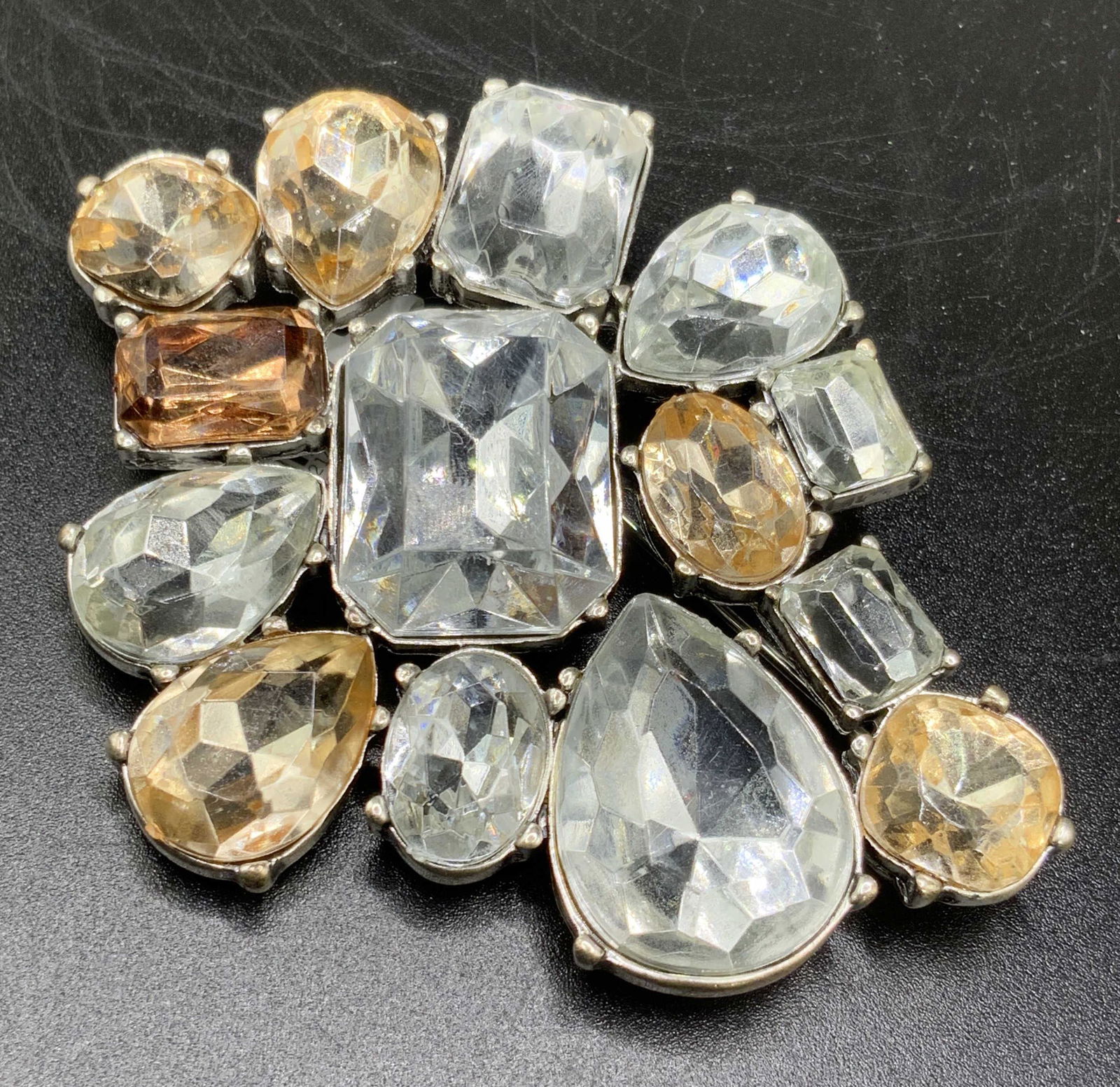 BANANA REPUBLIC NWT Crystal Cluster Fashion Brooch (1 of 10)