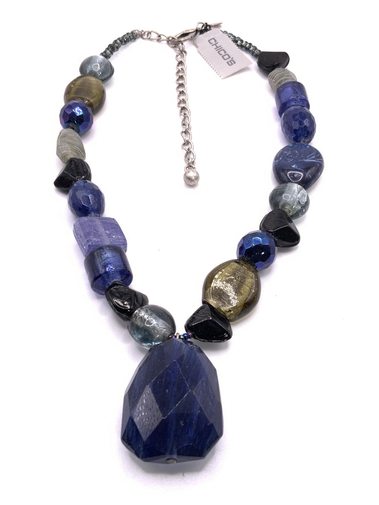 CHICOS NWT Art Glass Beaded Necklace, Jewelry (1 of 9)