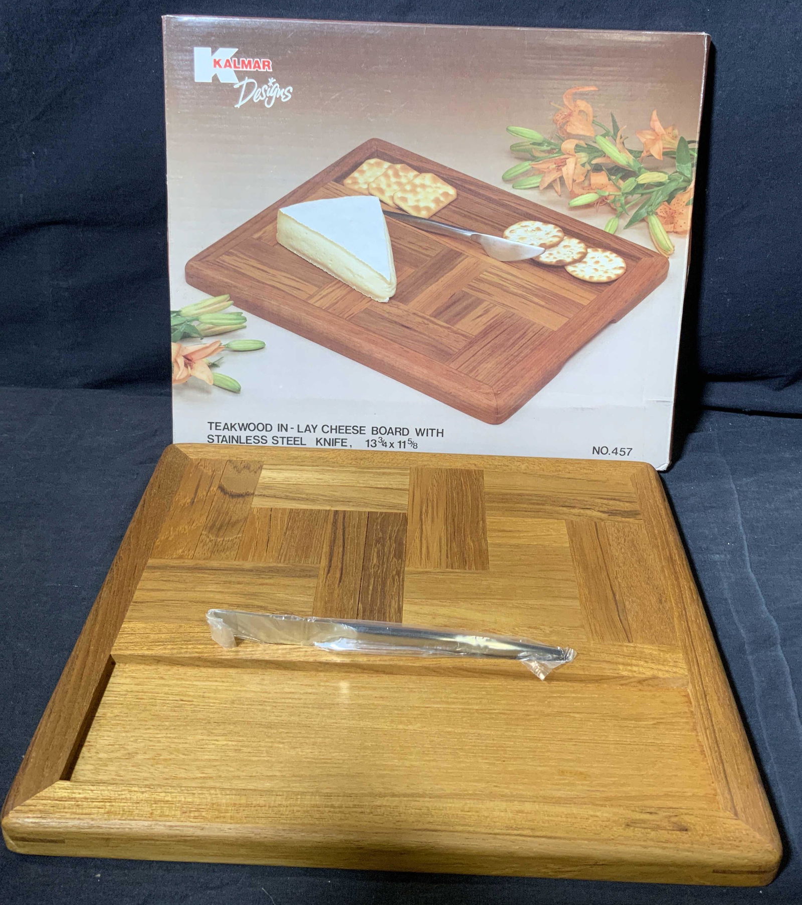 Teakwood Cheese Board with Stainless St. Knife (1 of 5)