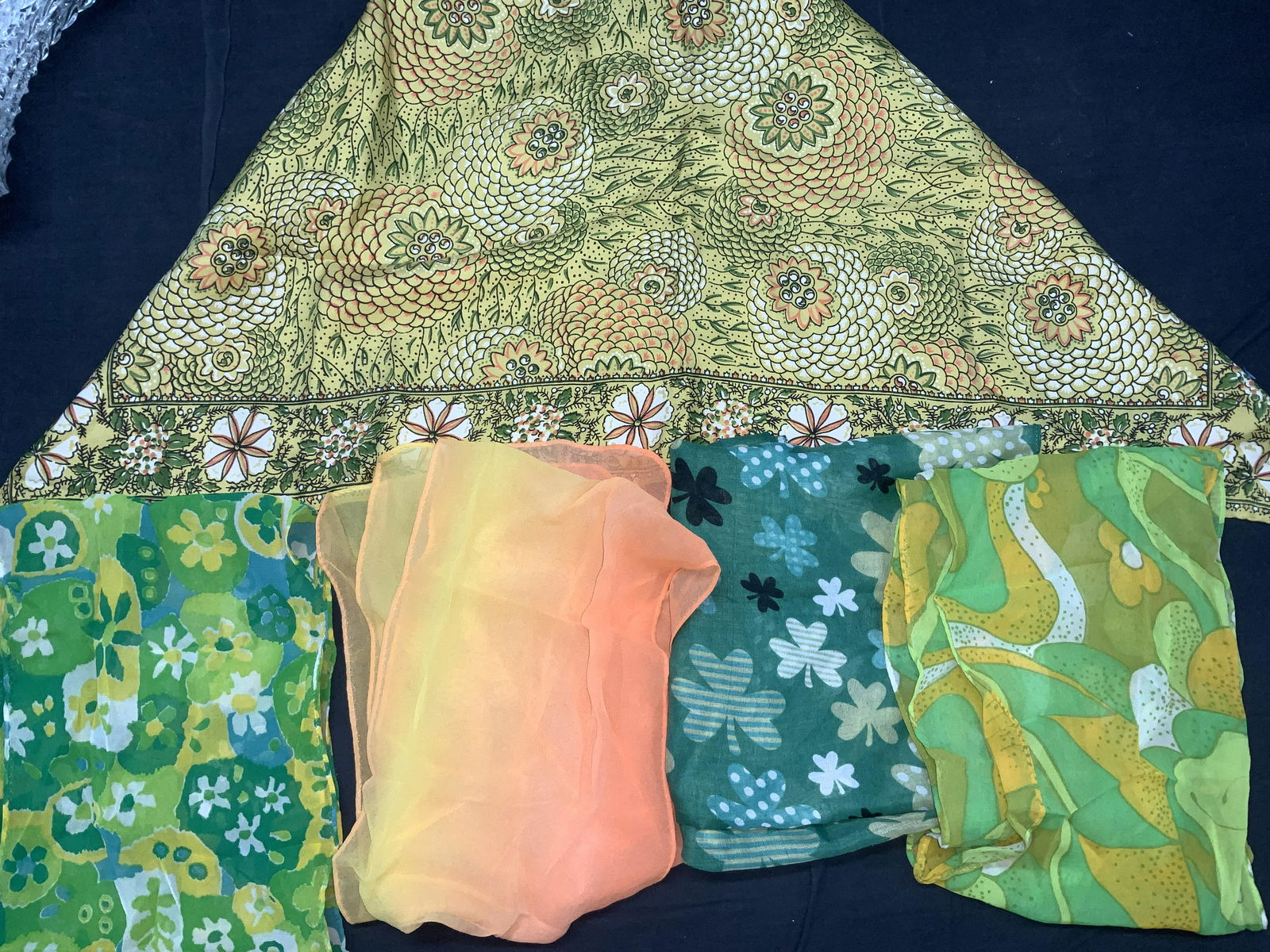 Lot 5 Shamrock, Silk Spring Scarves, more (1 of 9)