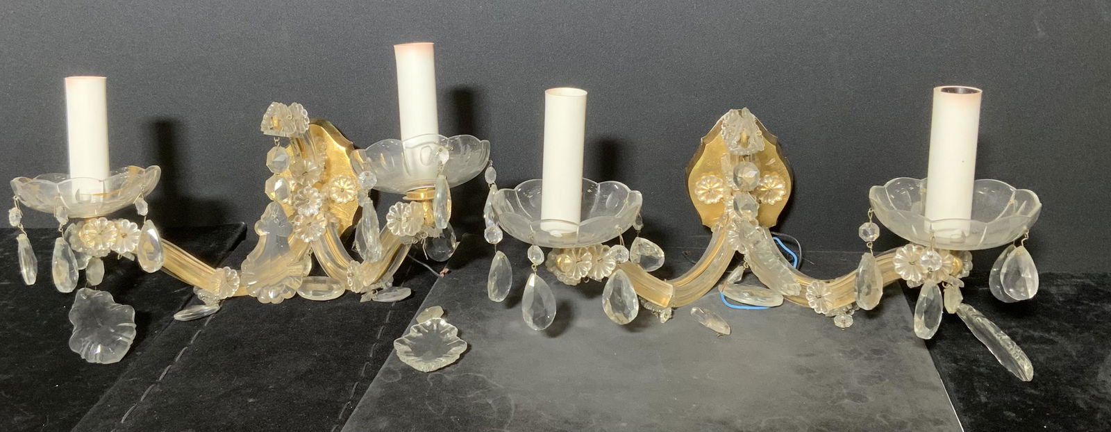 Pair Art Deco Wall Sconces (1 of 5)