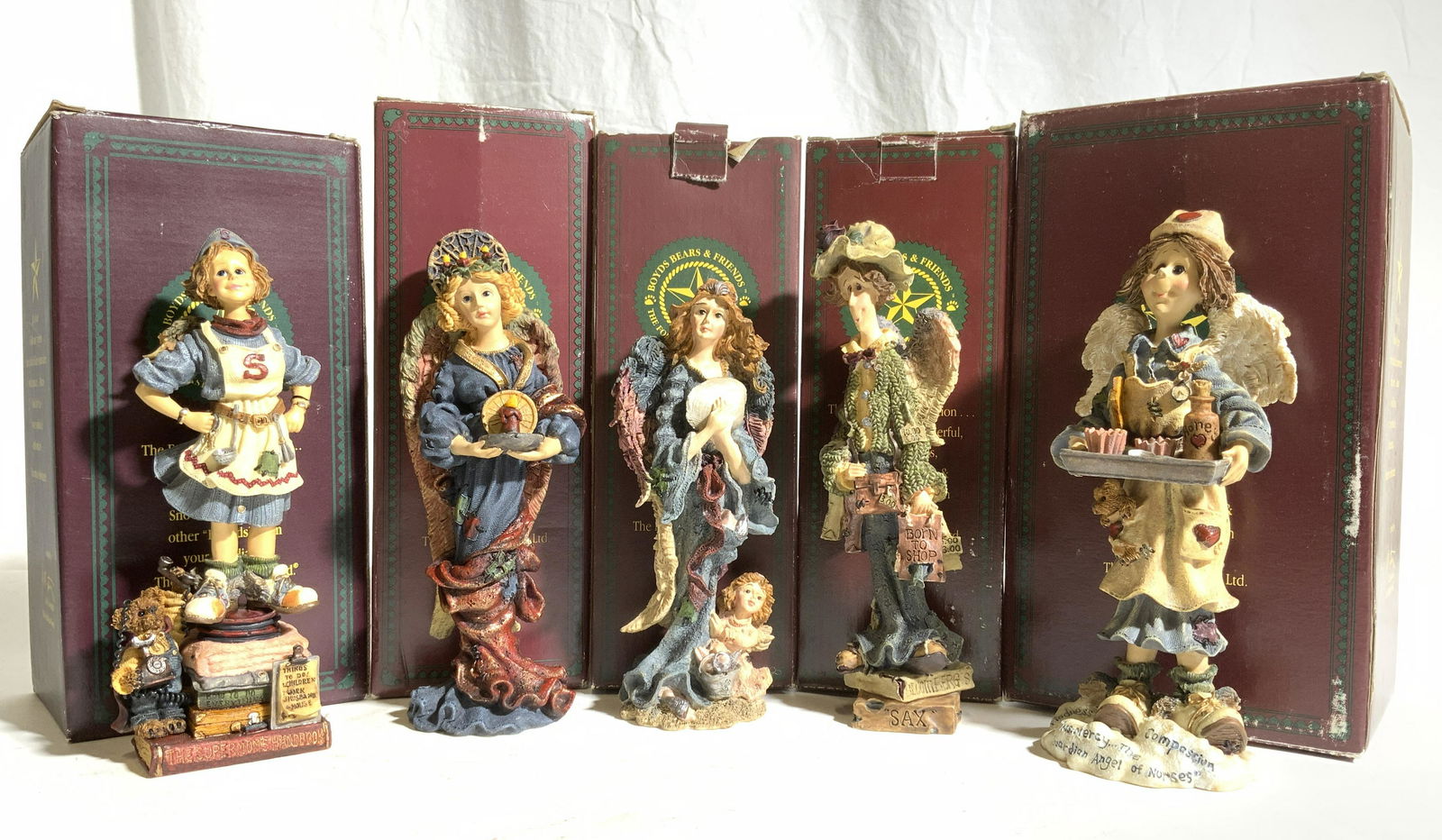 Lot 5 BOYDS BEARS & FRIENDS Figures W Boxes (1 of 14)