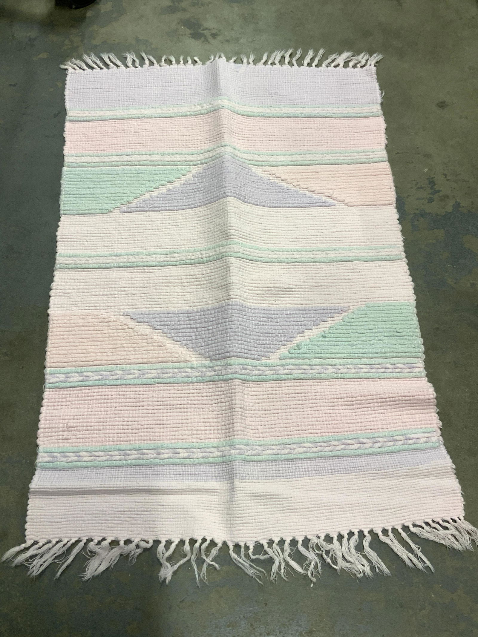 Contemporary Cotton Pastel Rug w Tassels (1 of 5)