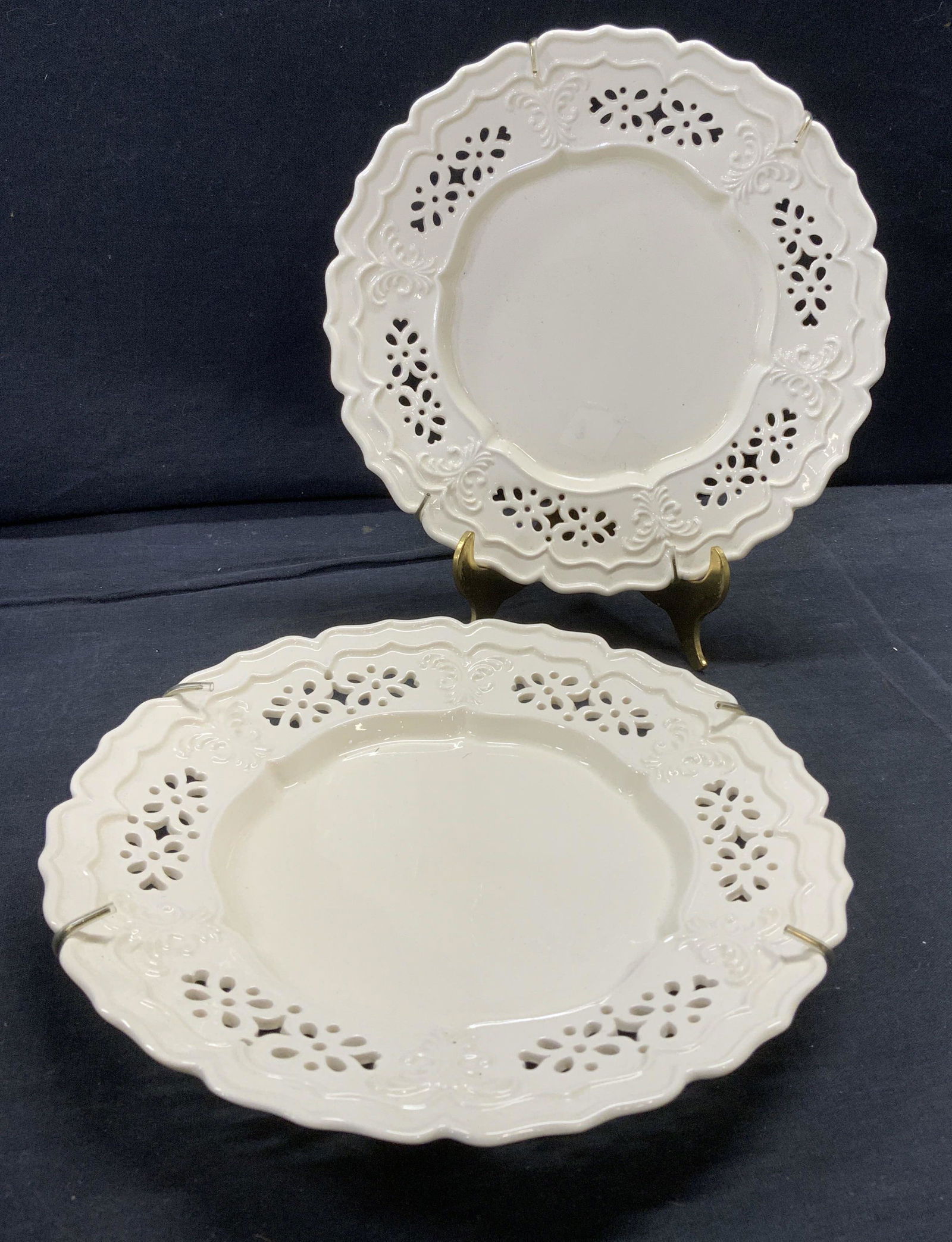 Pair of White Reticulated English China Plates 8in (1 of 6)