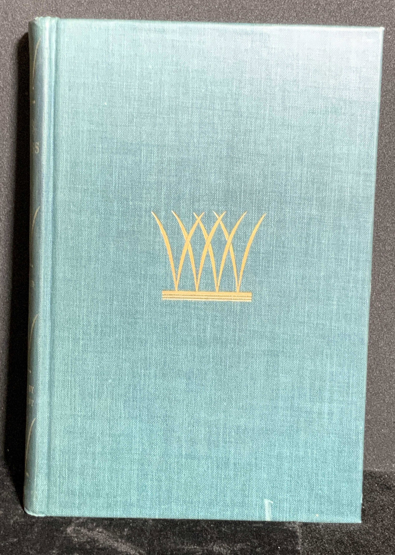 Vintage LEAVES OF GRASS by WALT WHITMAN, Books: Hardcover book LEAVES OF GRASS by WALT WHITMAN, illustrated by ROCKWELL KENT. New York, For the Members of the Heritage Club. Copyright 1937 by the Heritage Club. Heritage club received permission fro