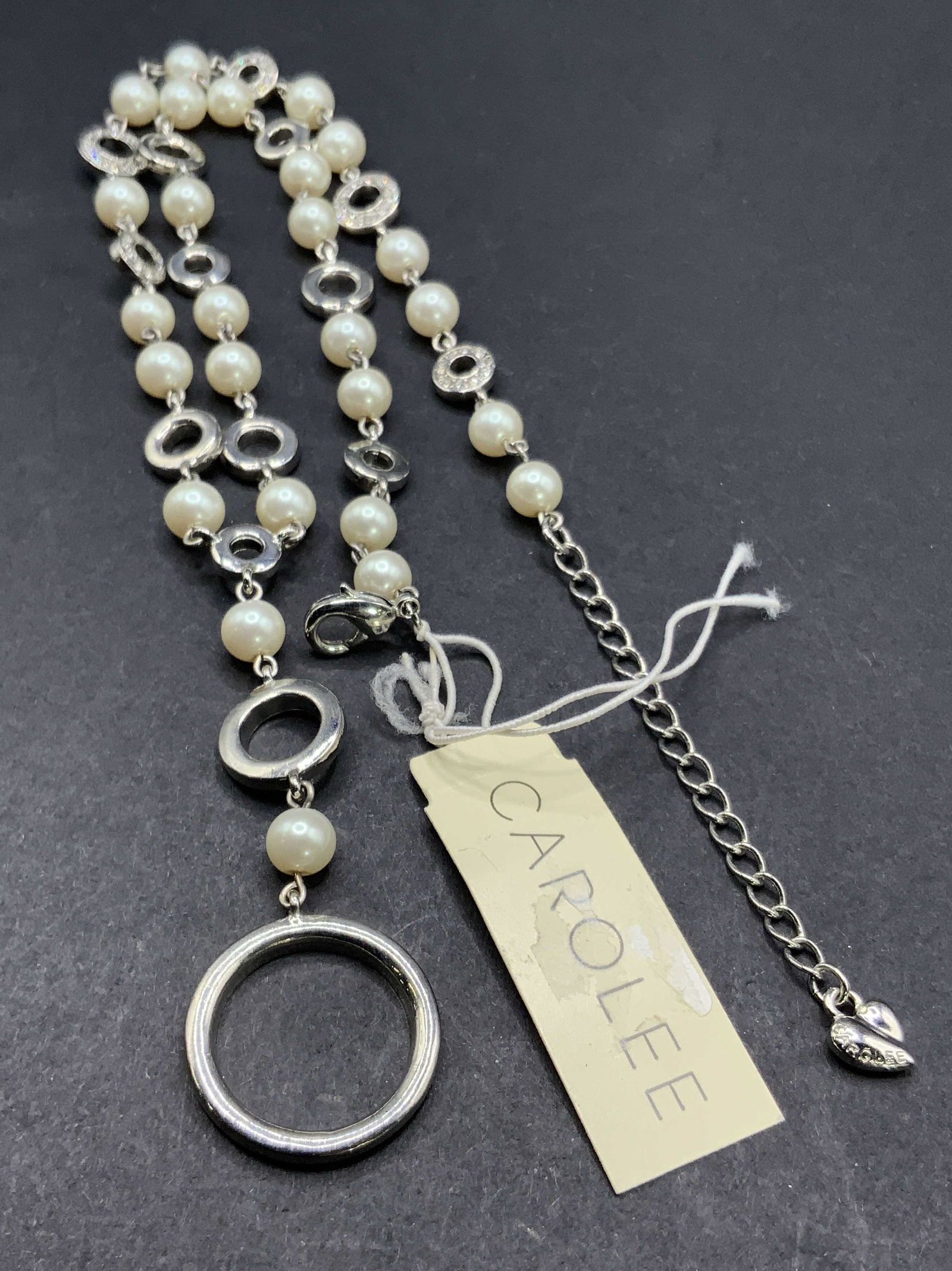 CAROLEE NWT Pearlescent Crystal Necklace, Jewelry (1 of 10)