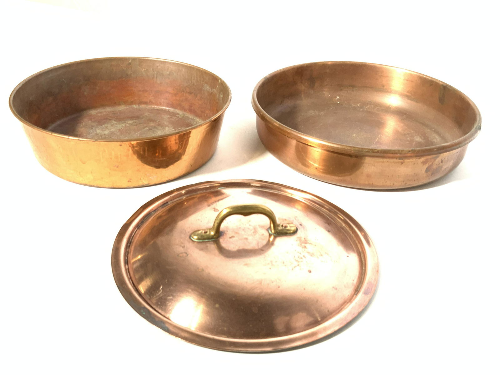 2 Vintage Copper Pans & Lid (1 of 9)