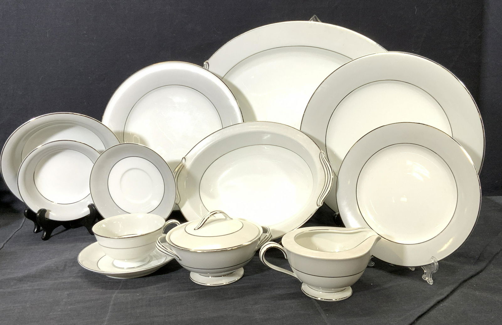 Set 85 pcs NORITAKE Grayburn China, Japan (1 of 5)